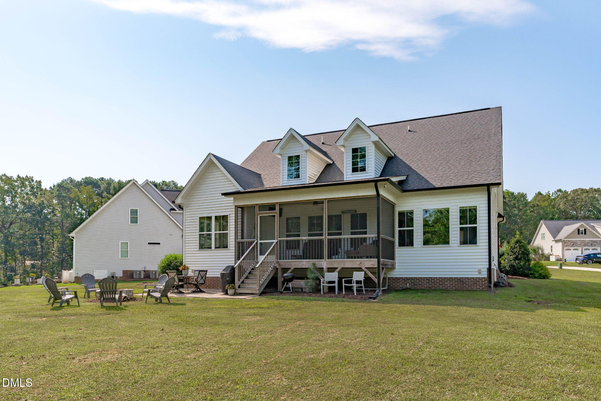 main property photo 41