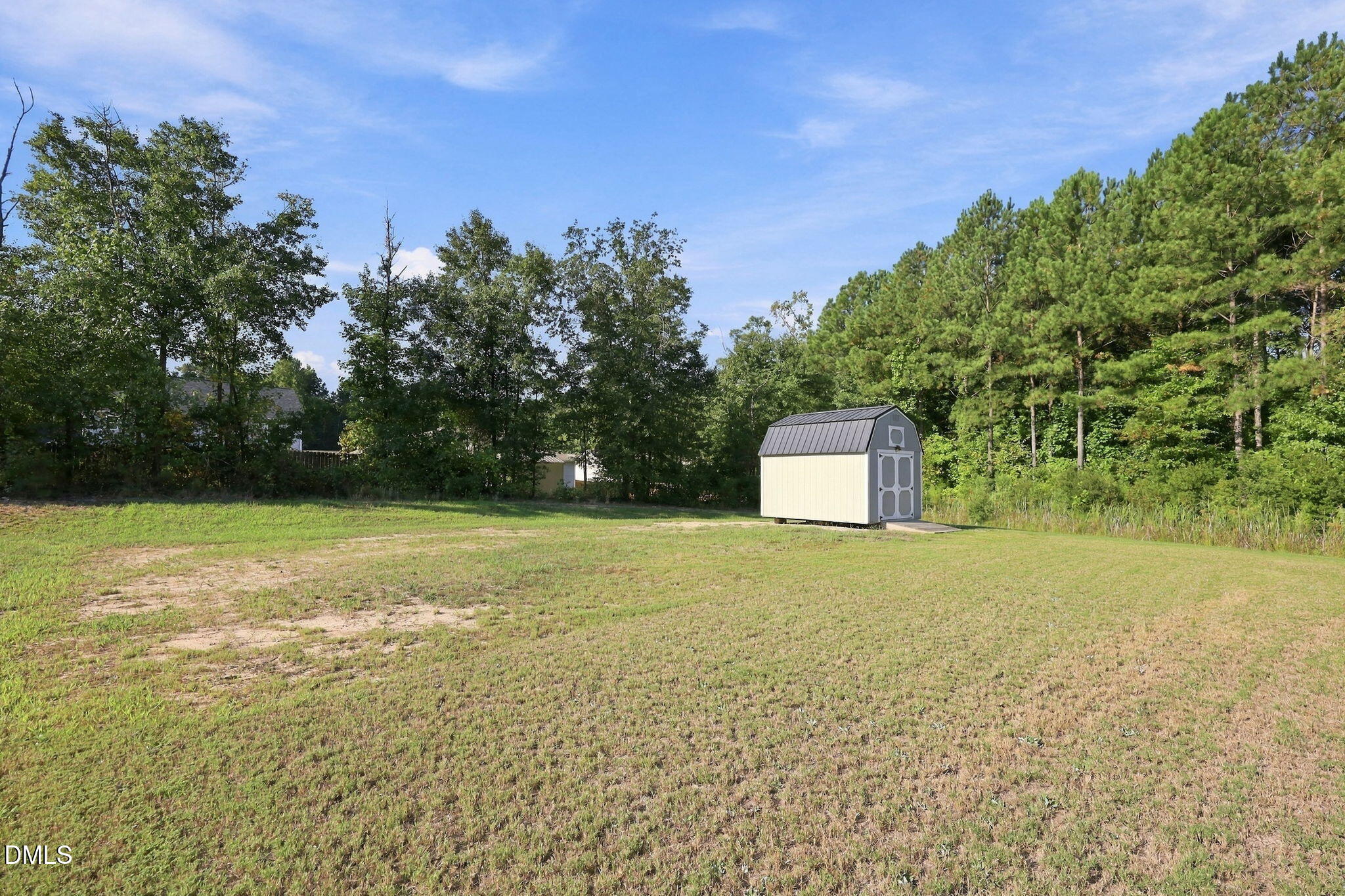 main property photo 18