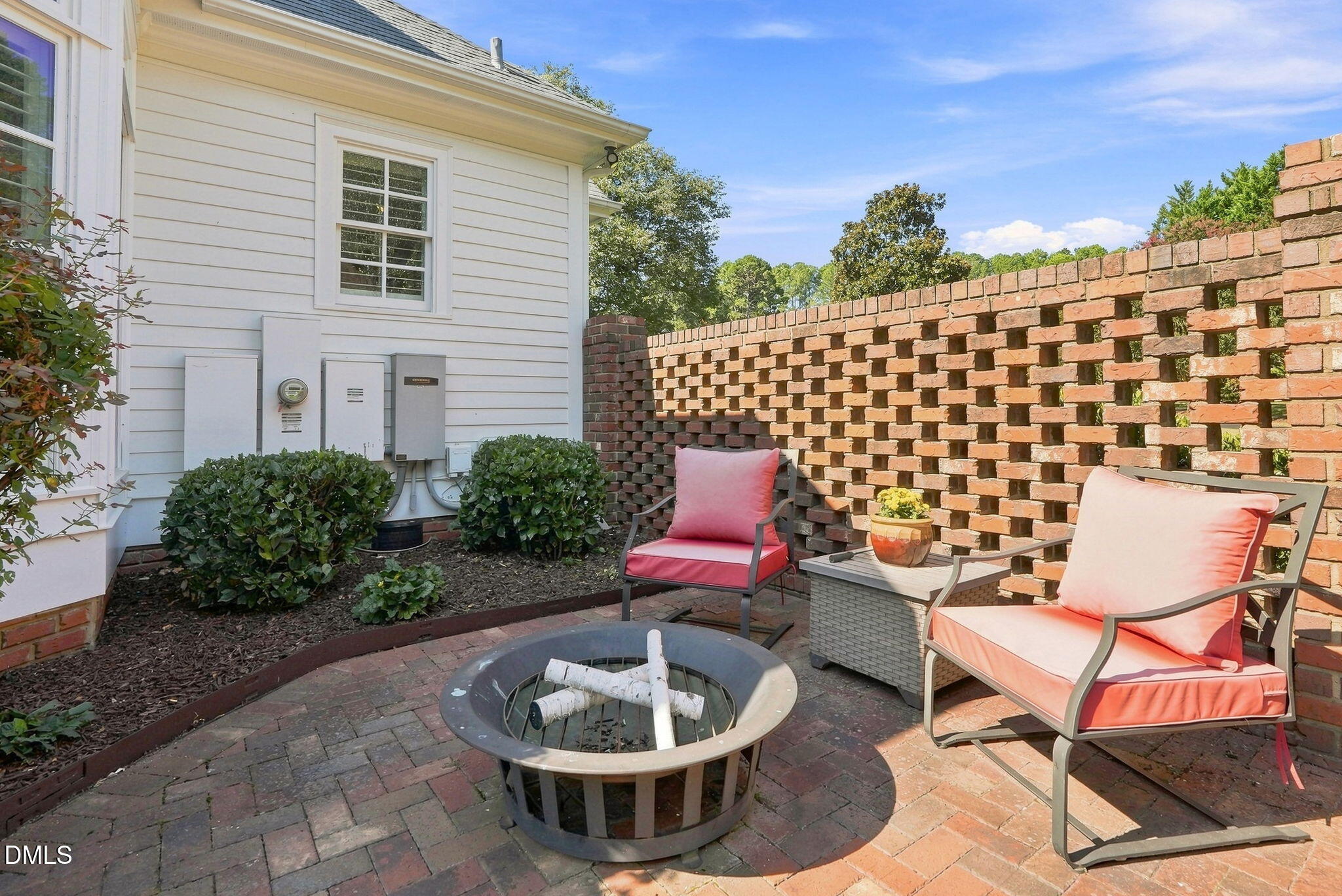 main property photo 71