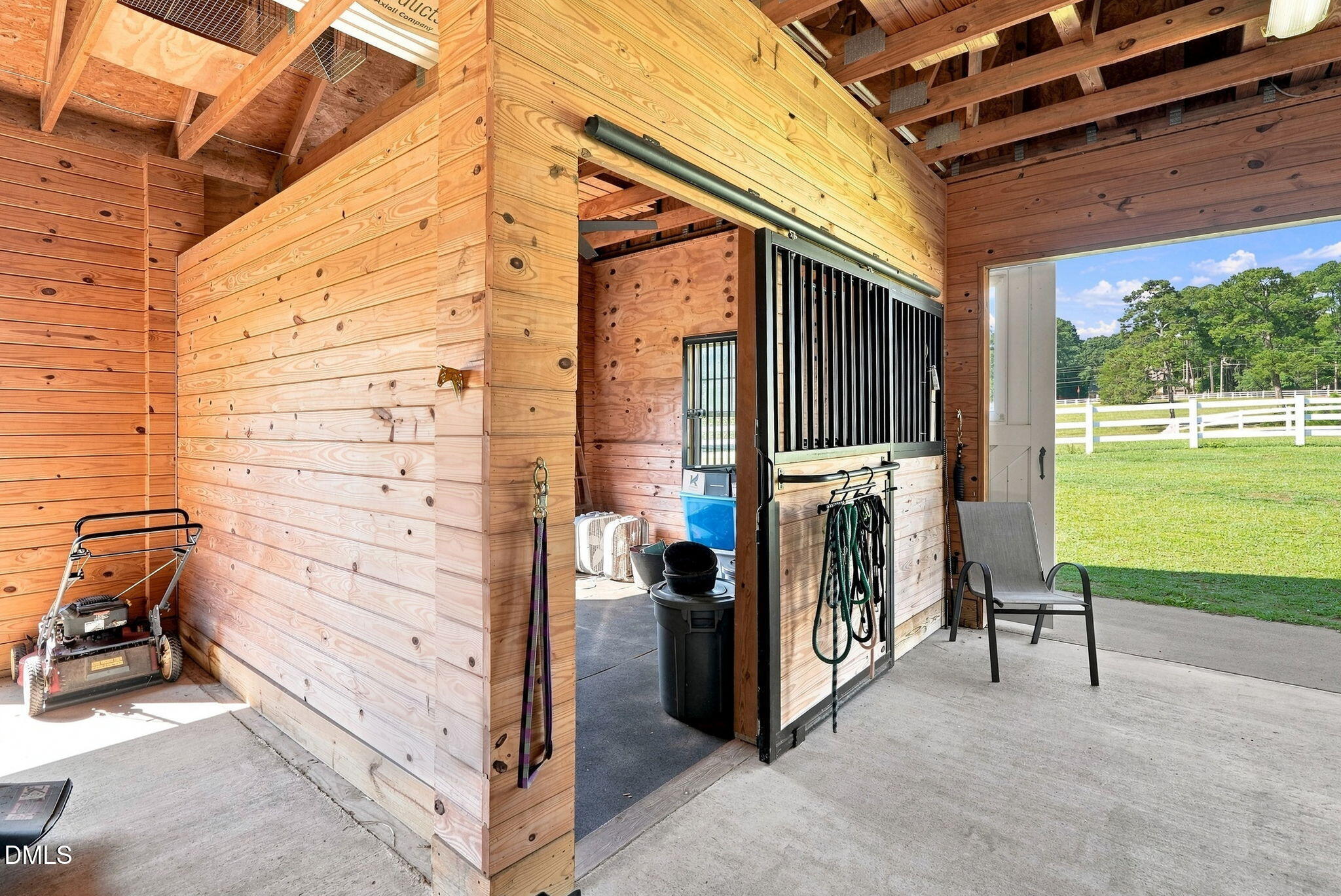 main property photo 81