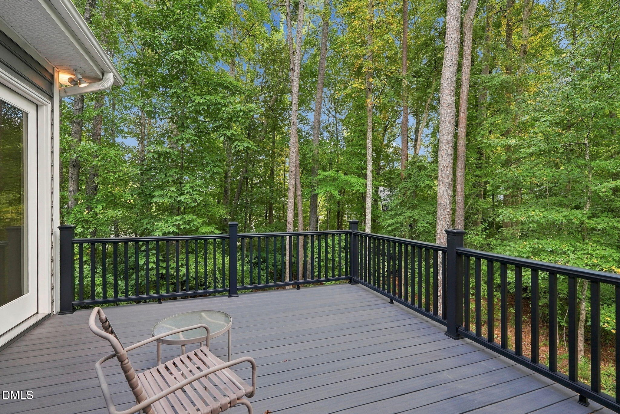 main property photo 37