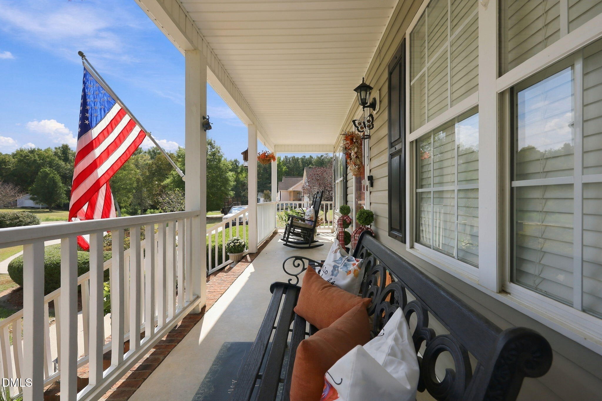 main property photo 32