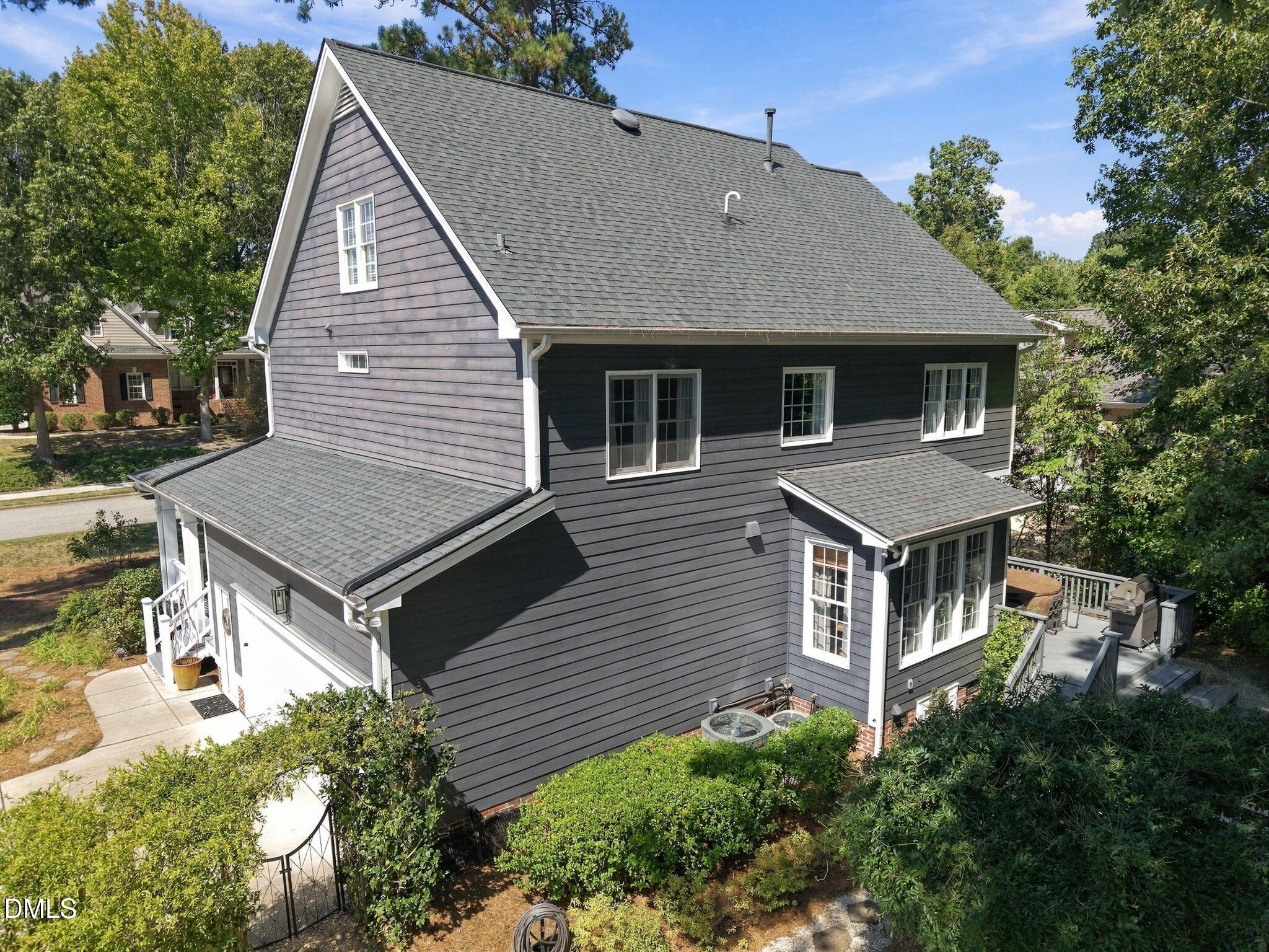 main property photo 51