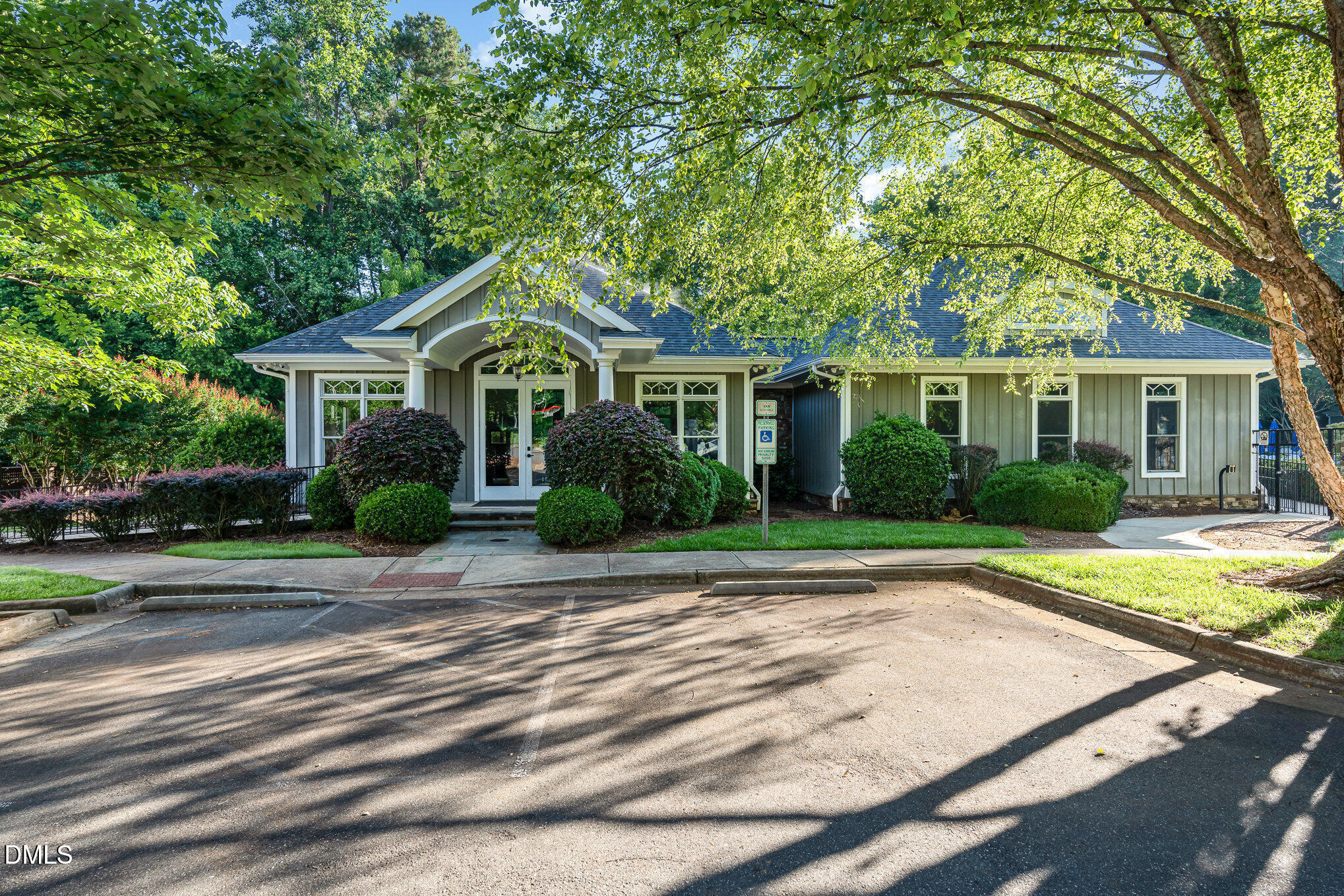main property photo 48