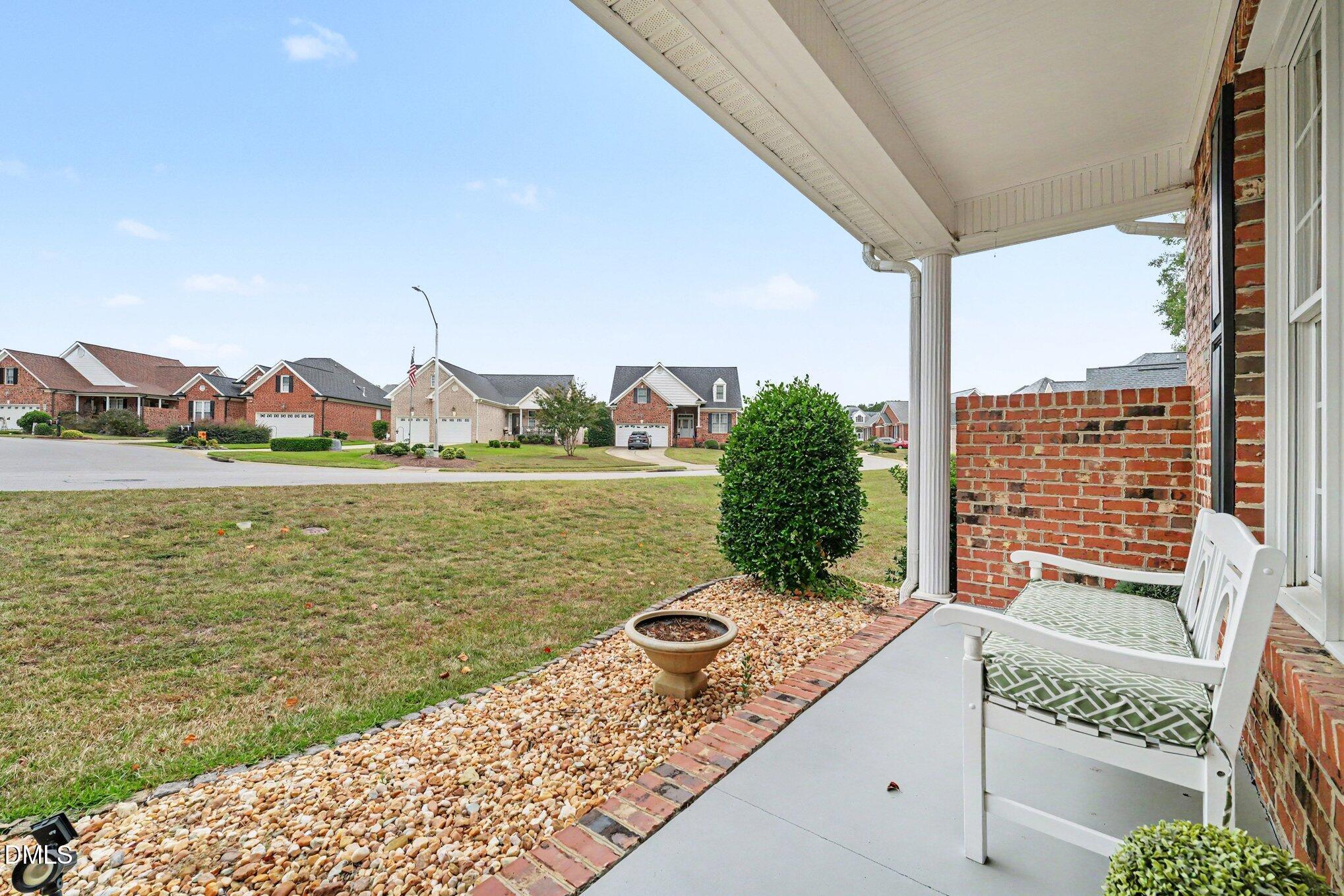 main property photo 20