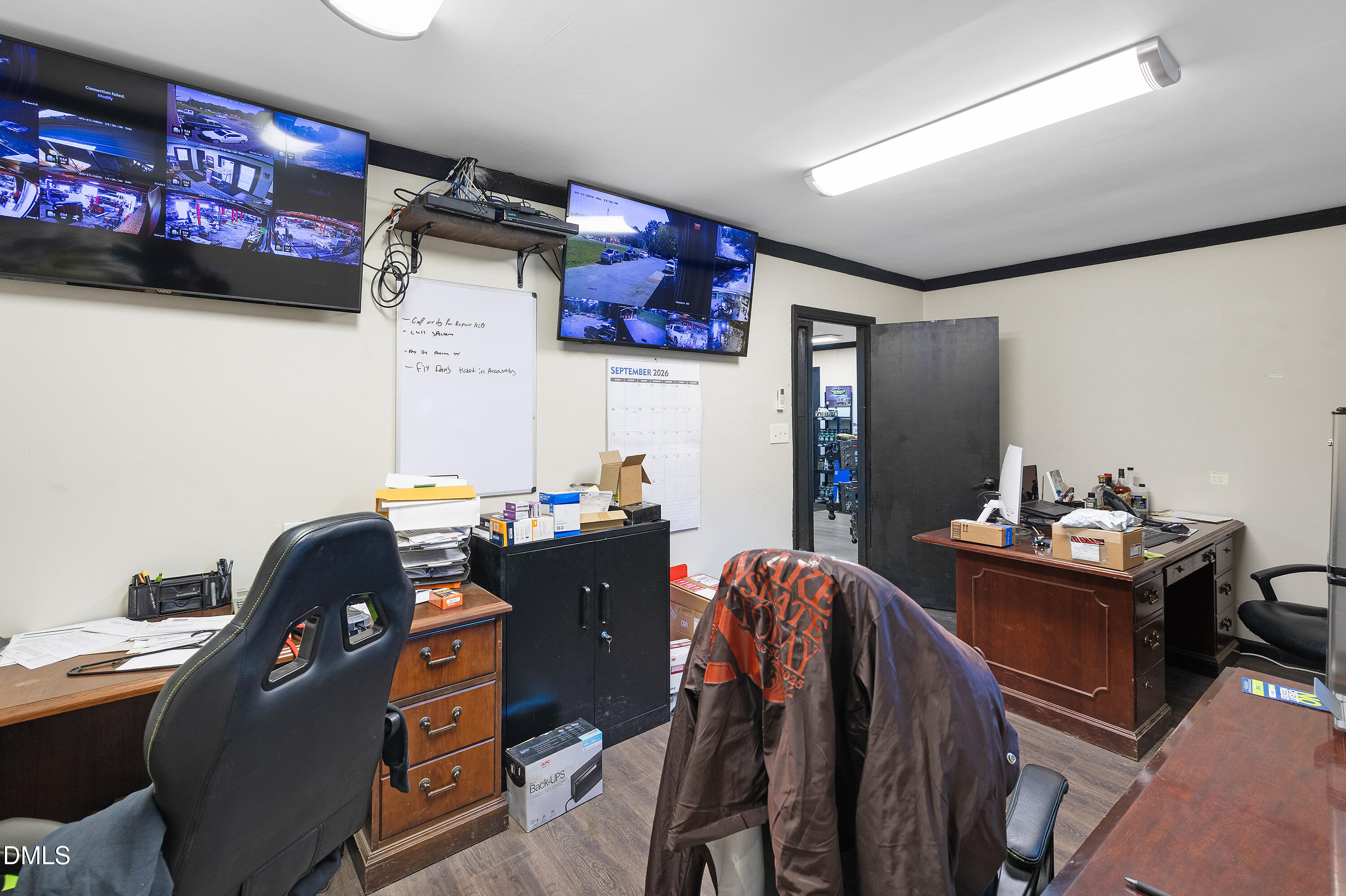 main property photo 18