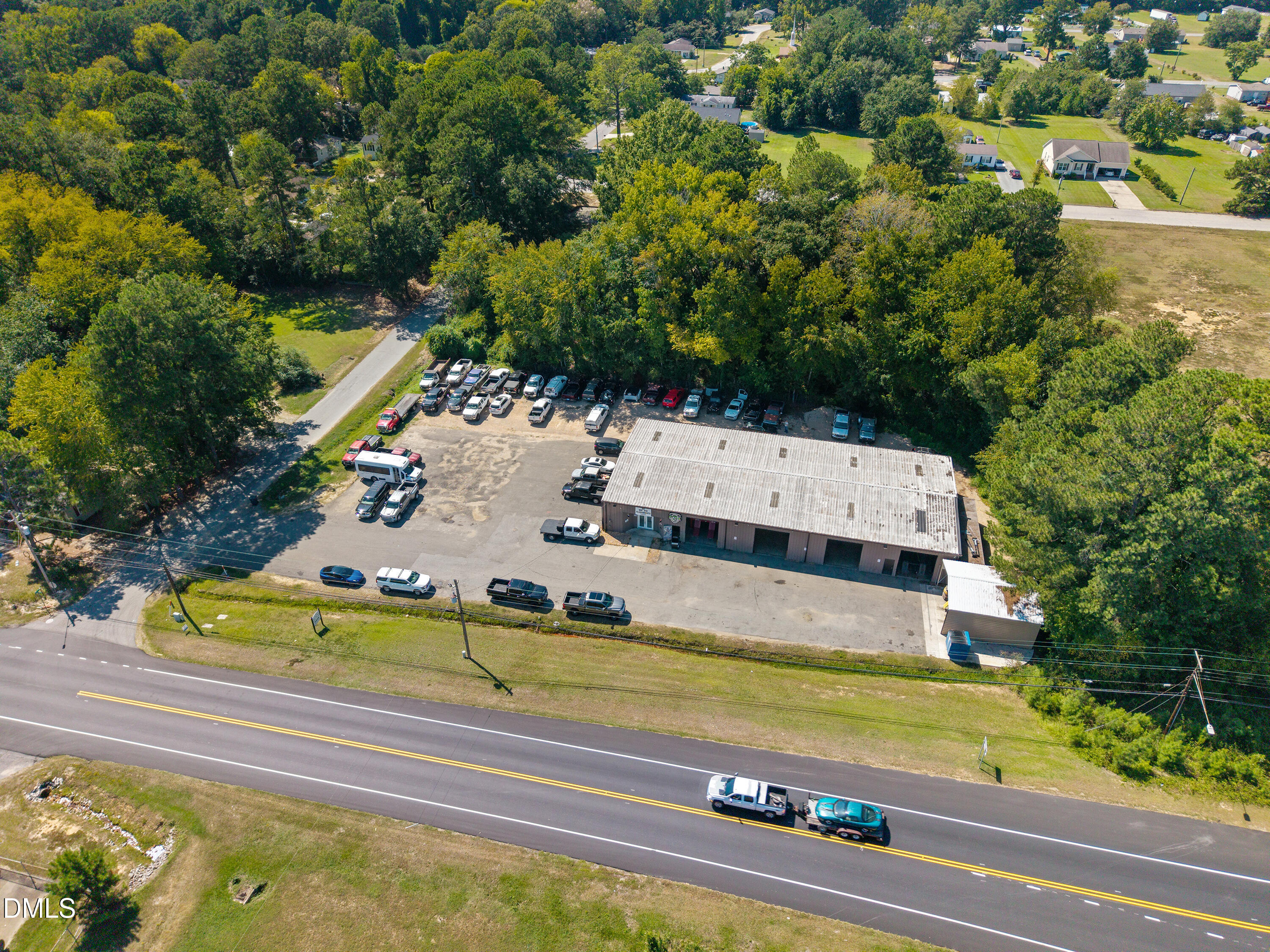 main property photo 41