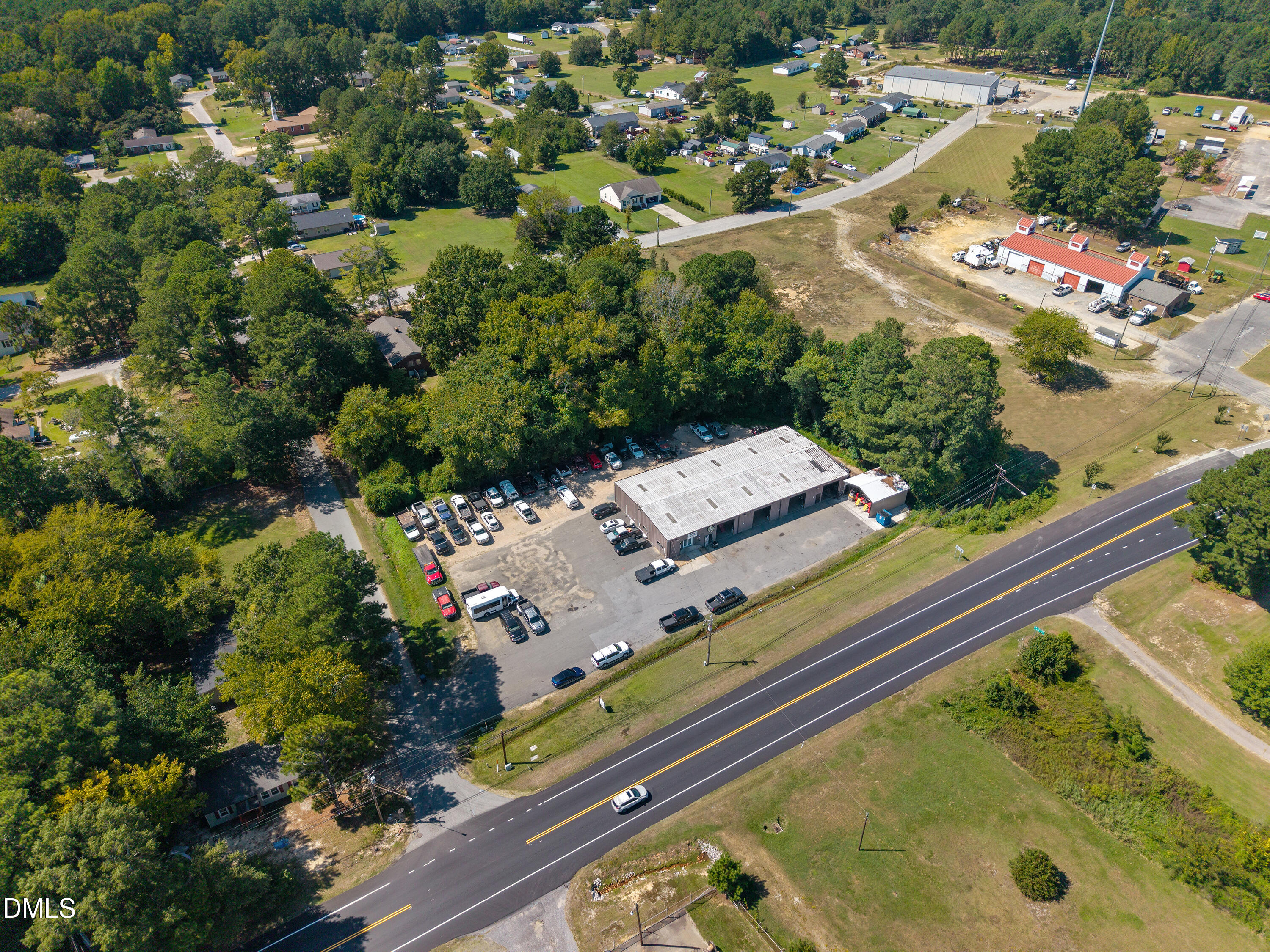 main property photo 44