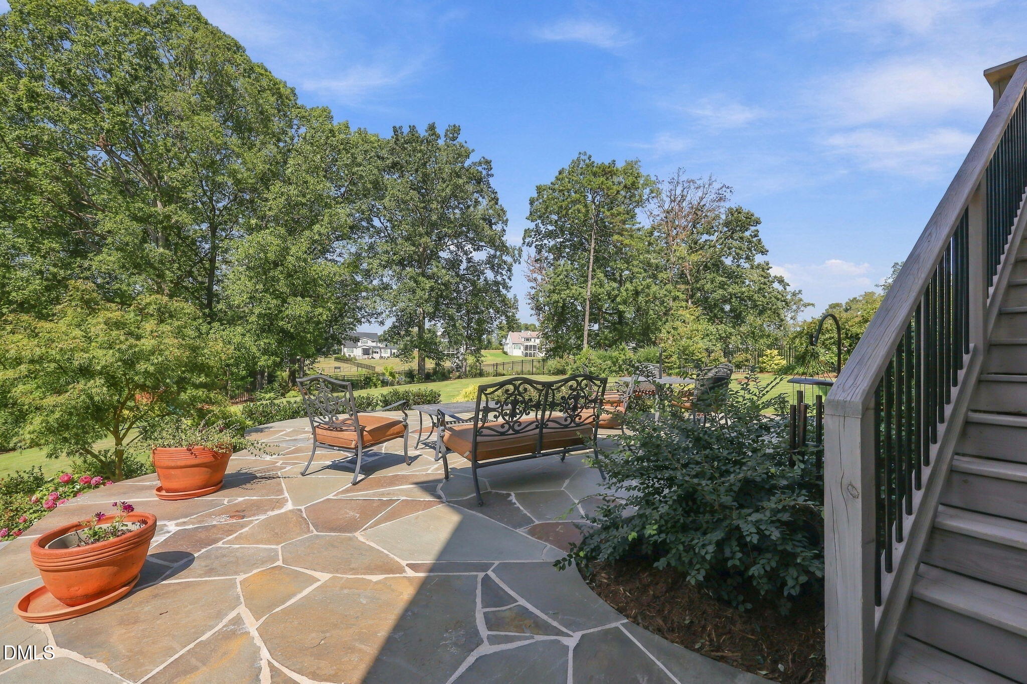 main property photo 44