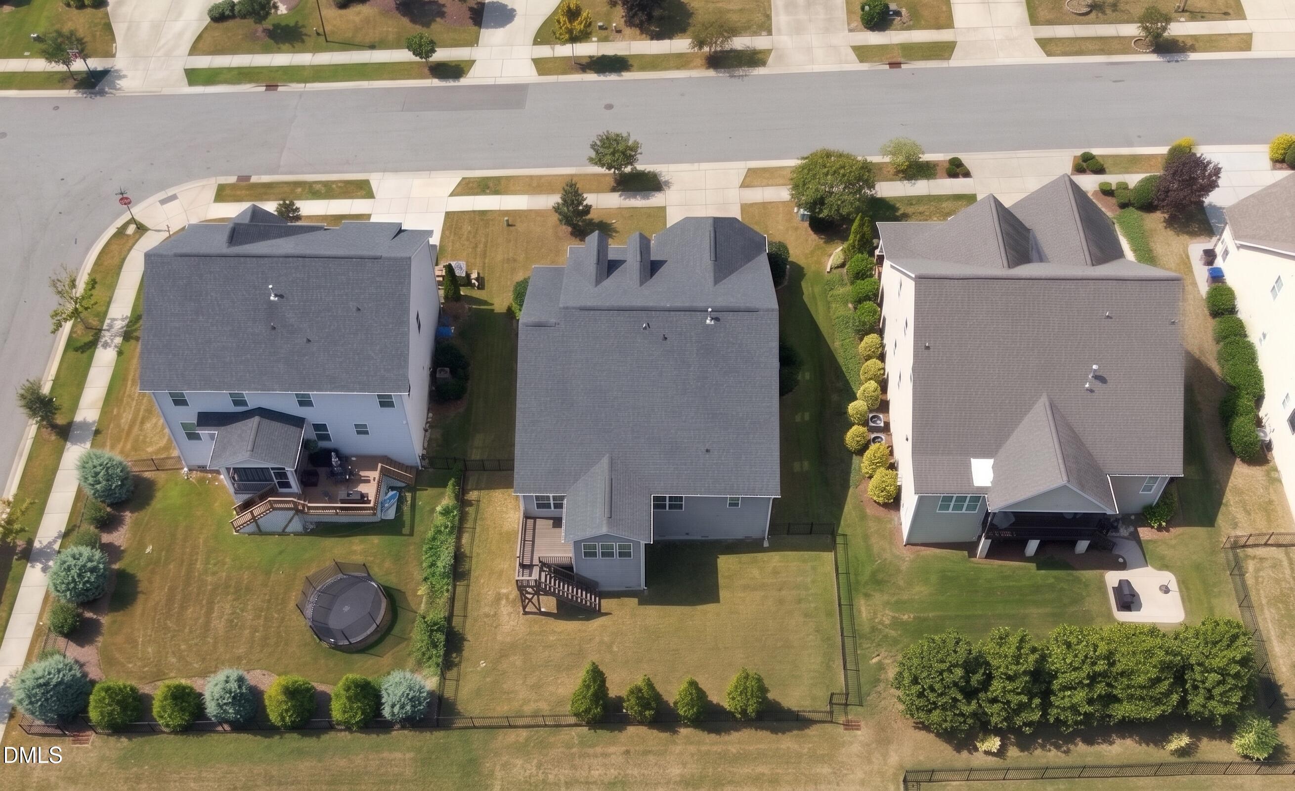 main property photo 41