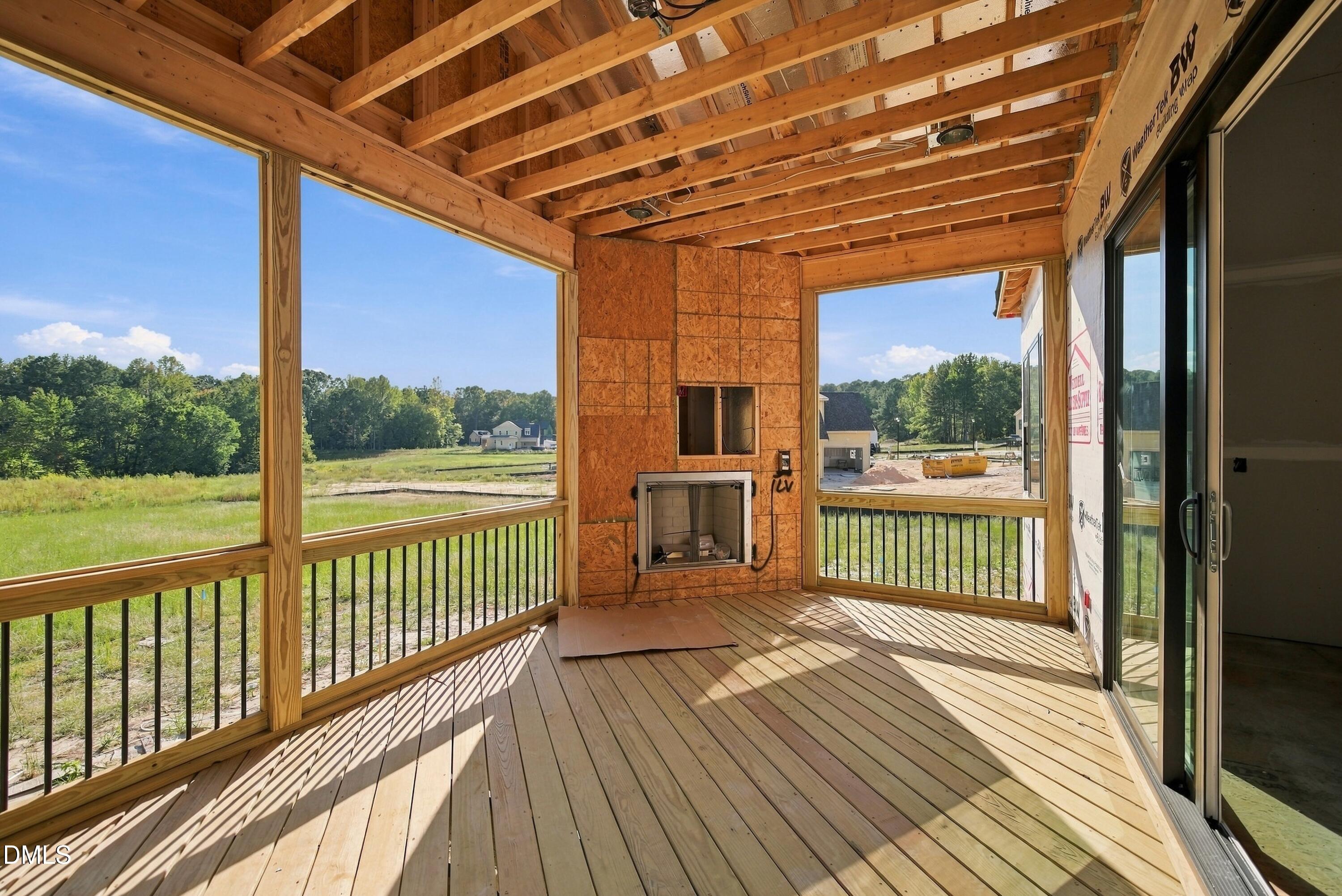 main property photo 18