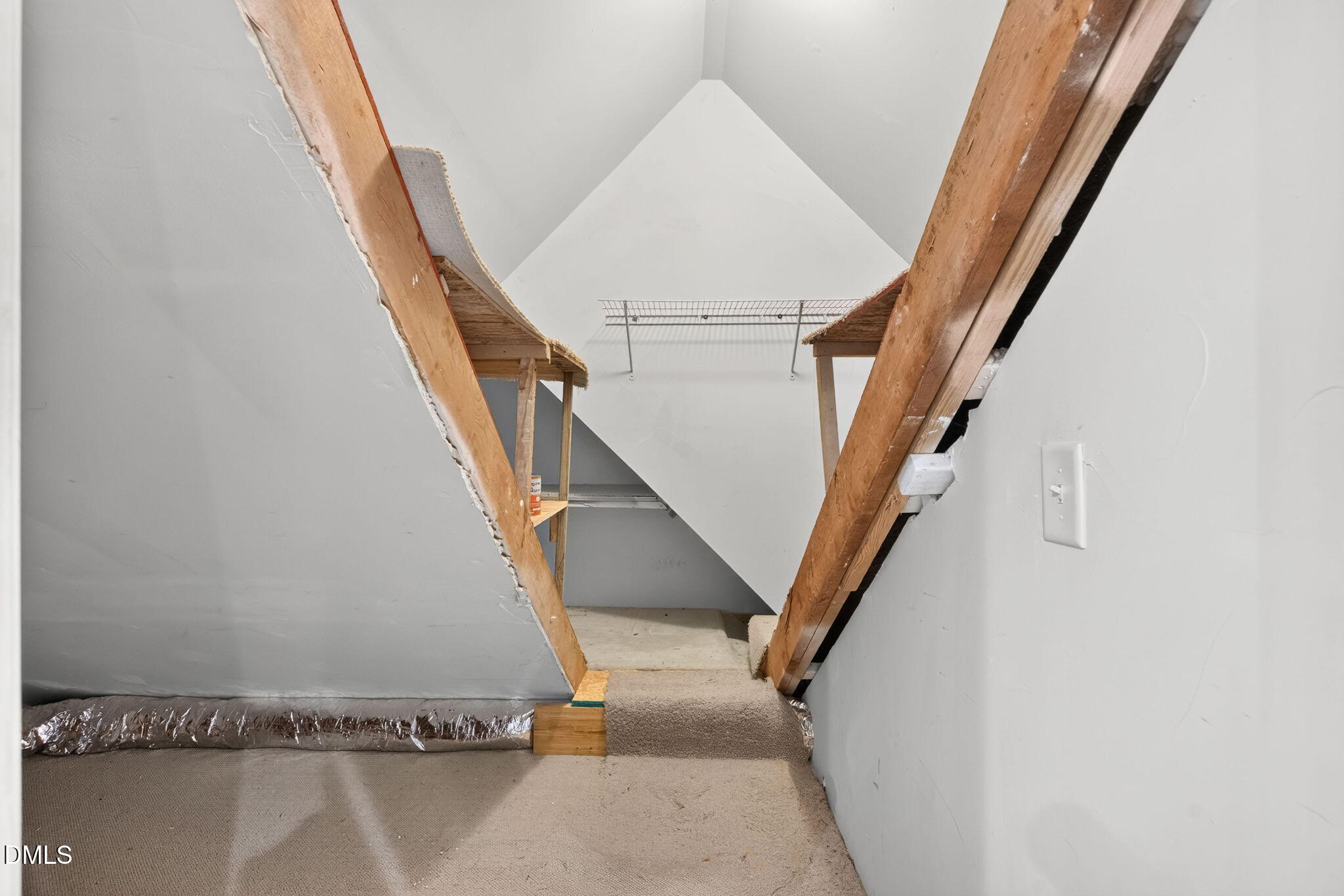 main property photo 58
