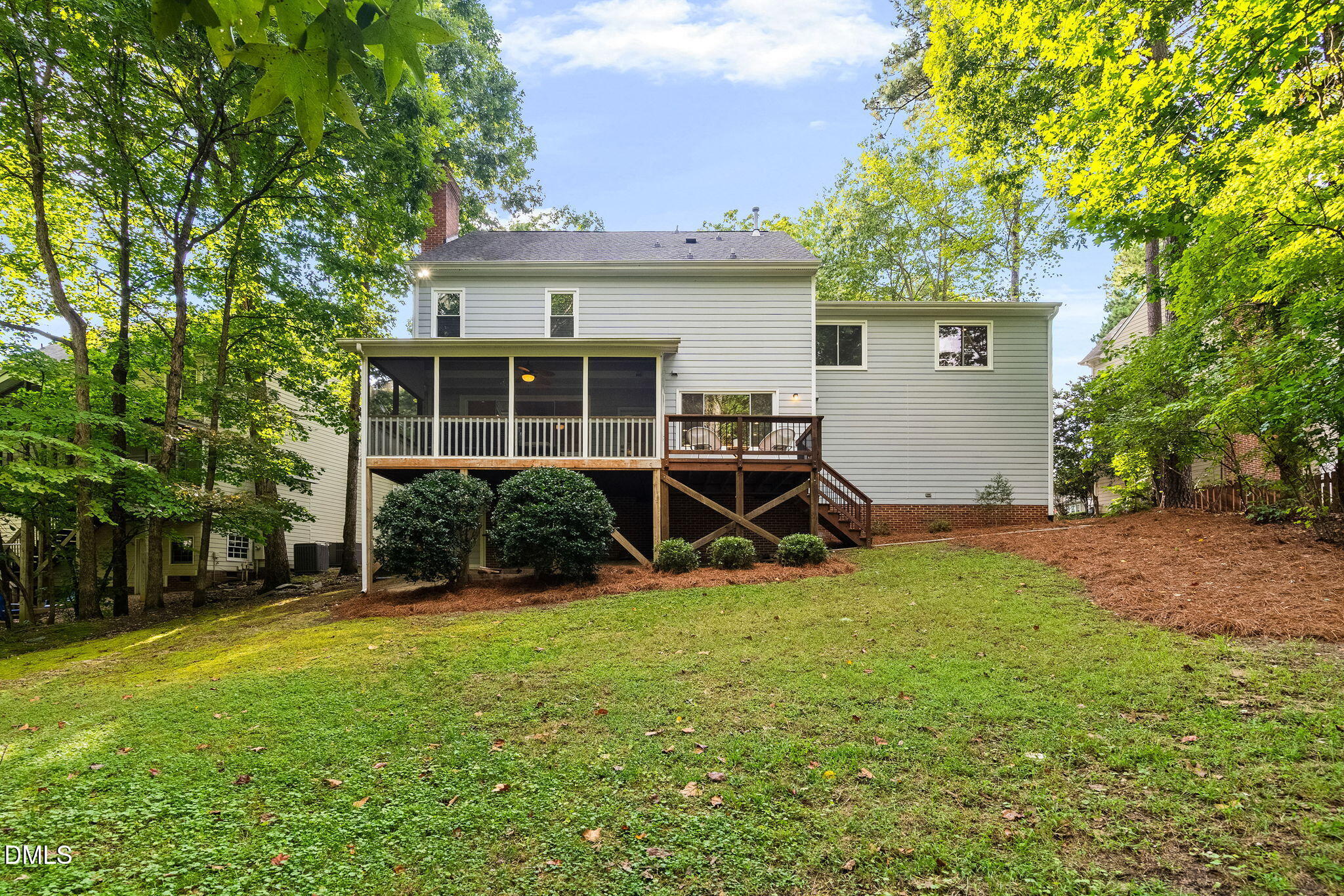 main property photo 77
