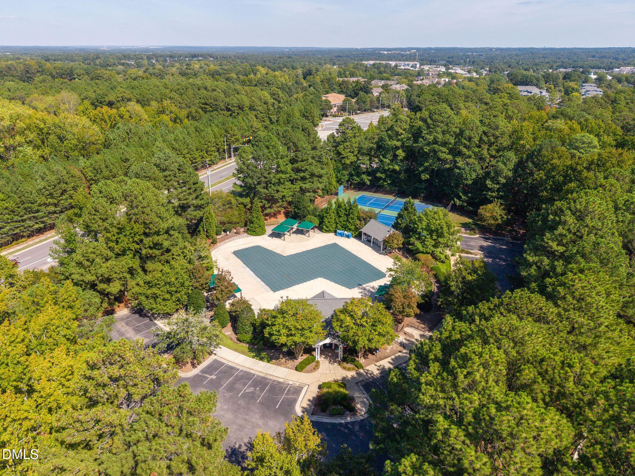 main property photo 79