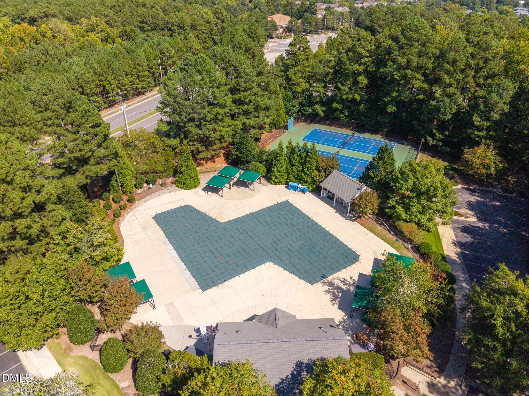 main property photo 80