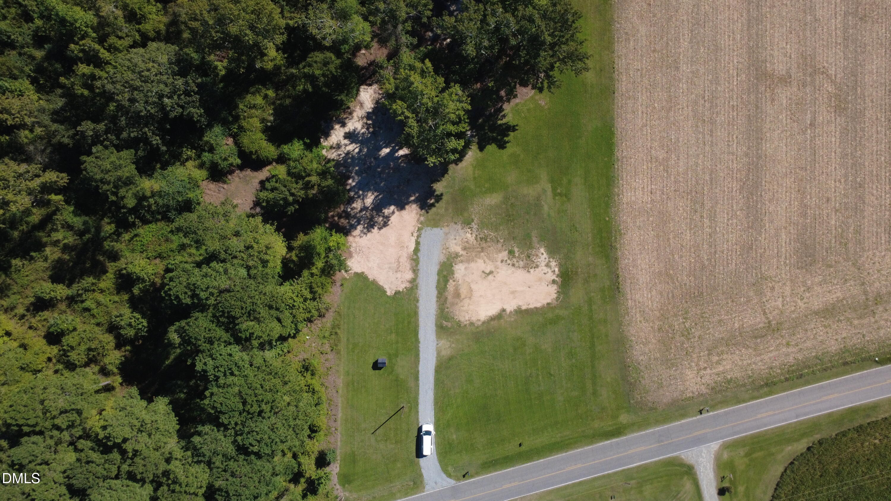 main property photo 10