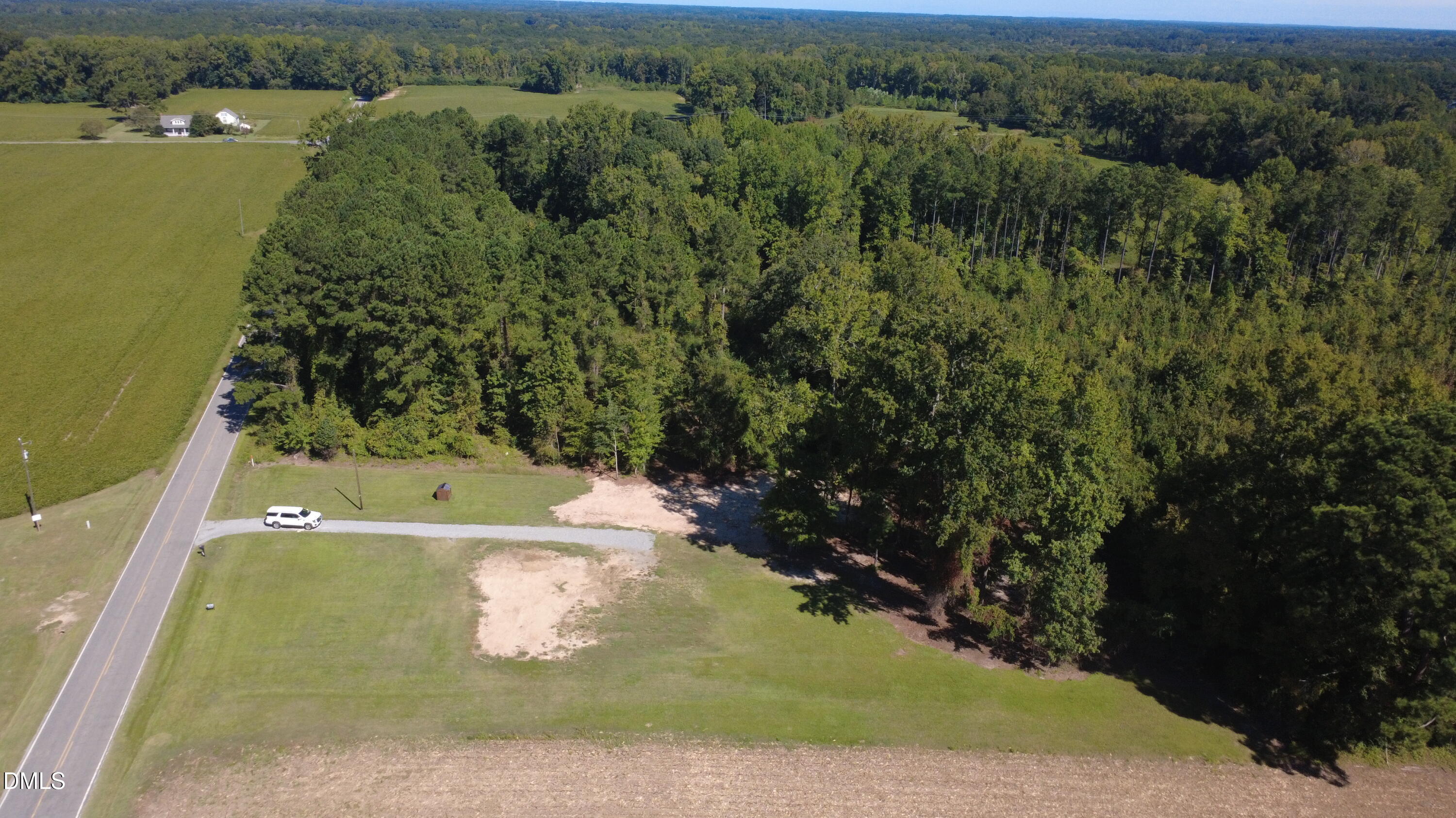 main property photo 12