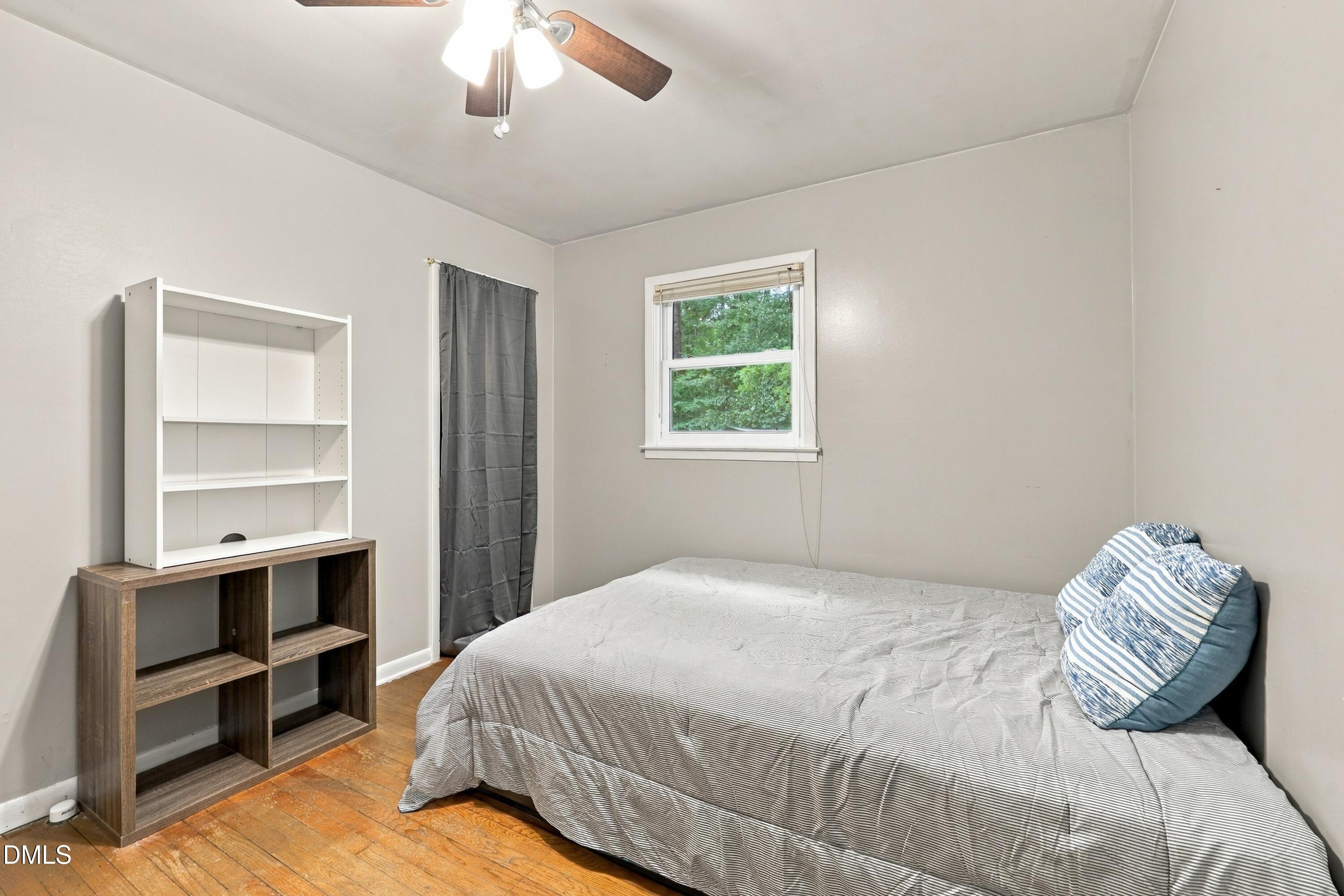 main property photo 16