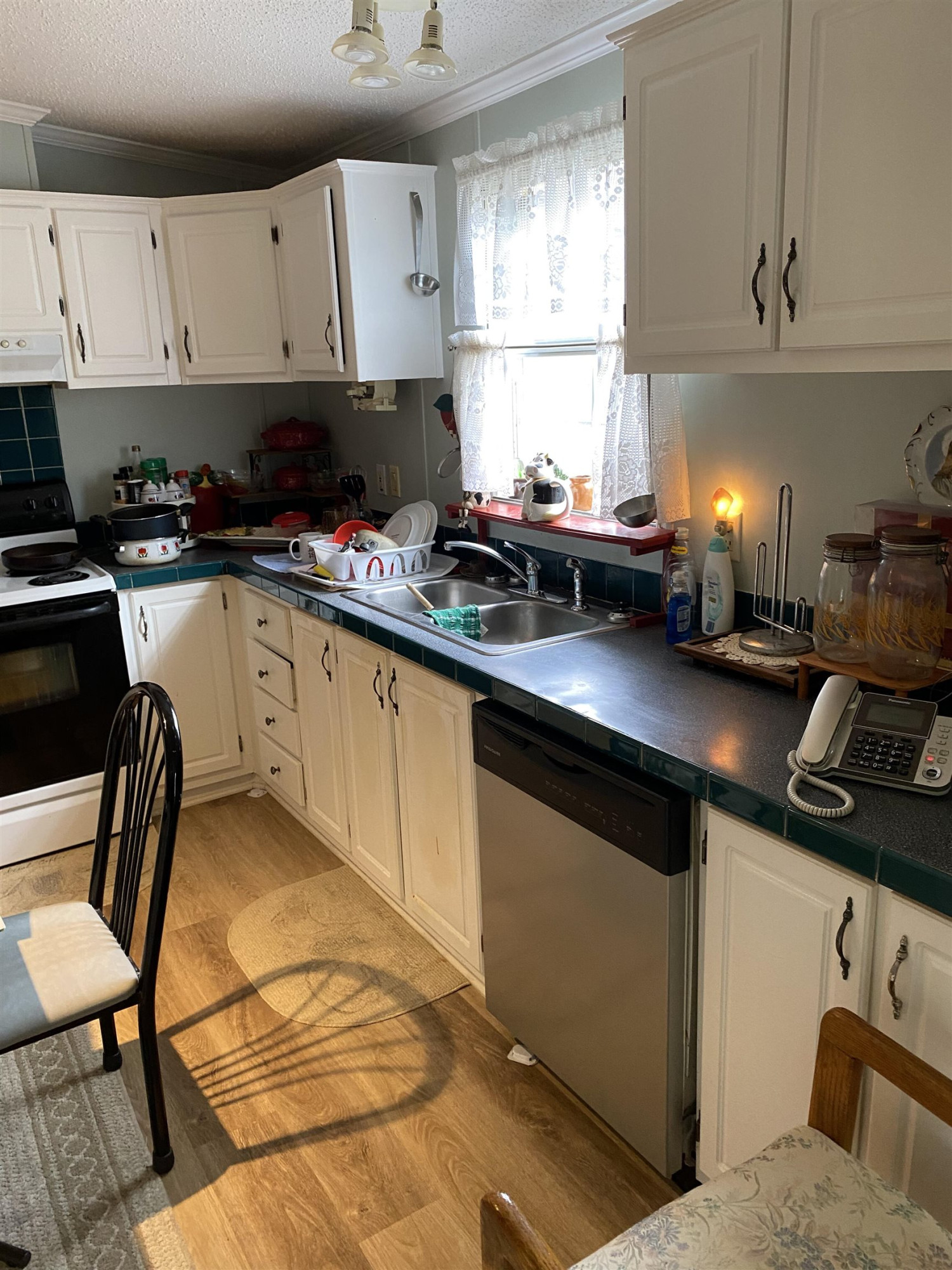 main property photo 13