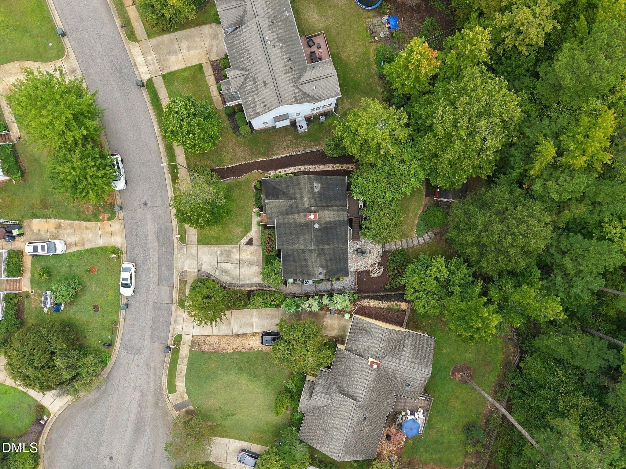 main property photo 38