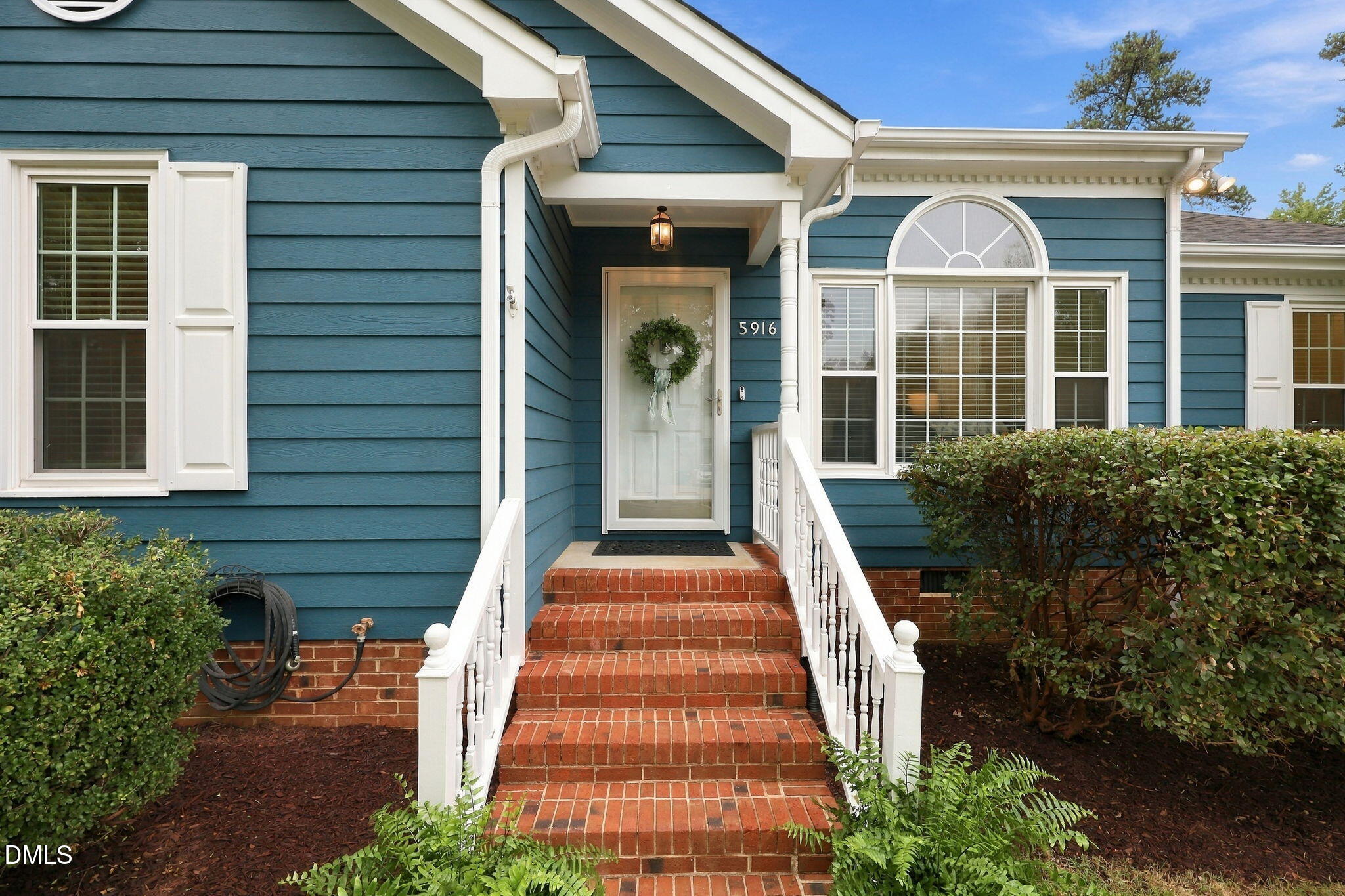 main property photo 7
