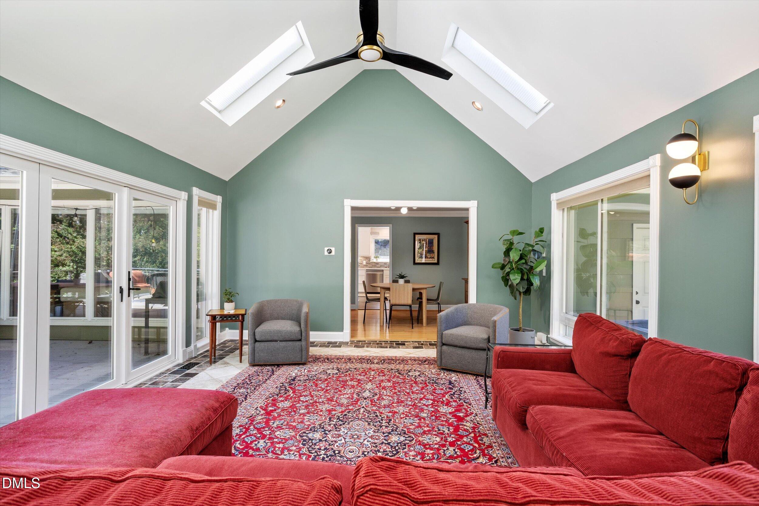 main property photo 22