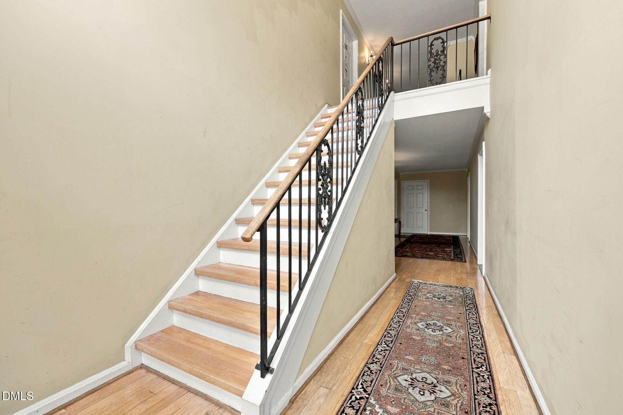 main property photo 13