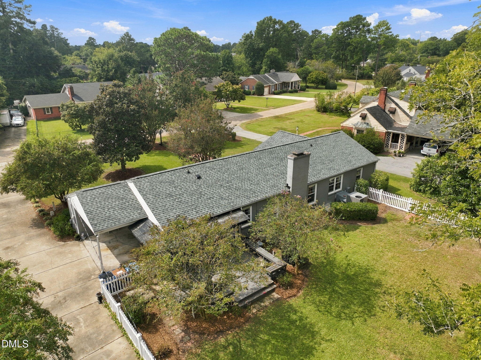 main property photo 35