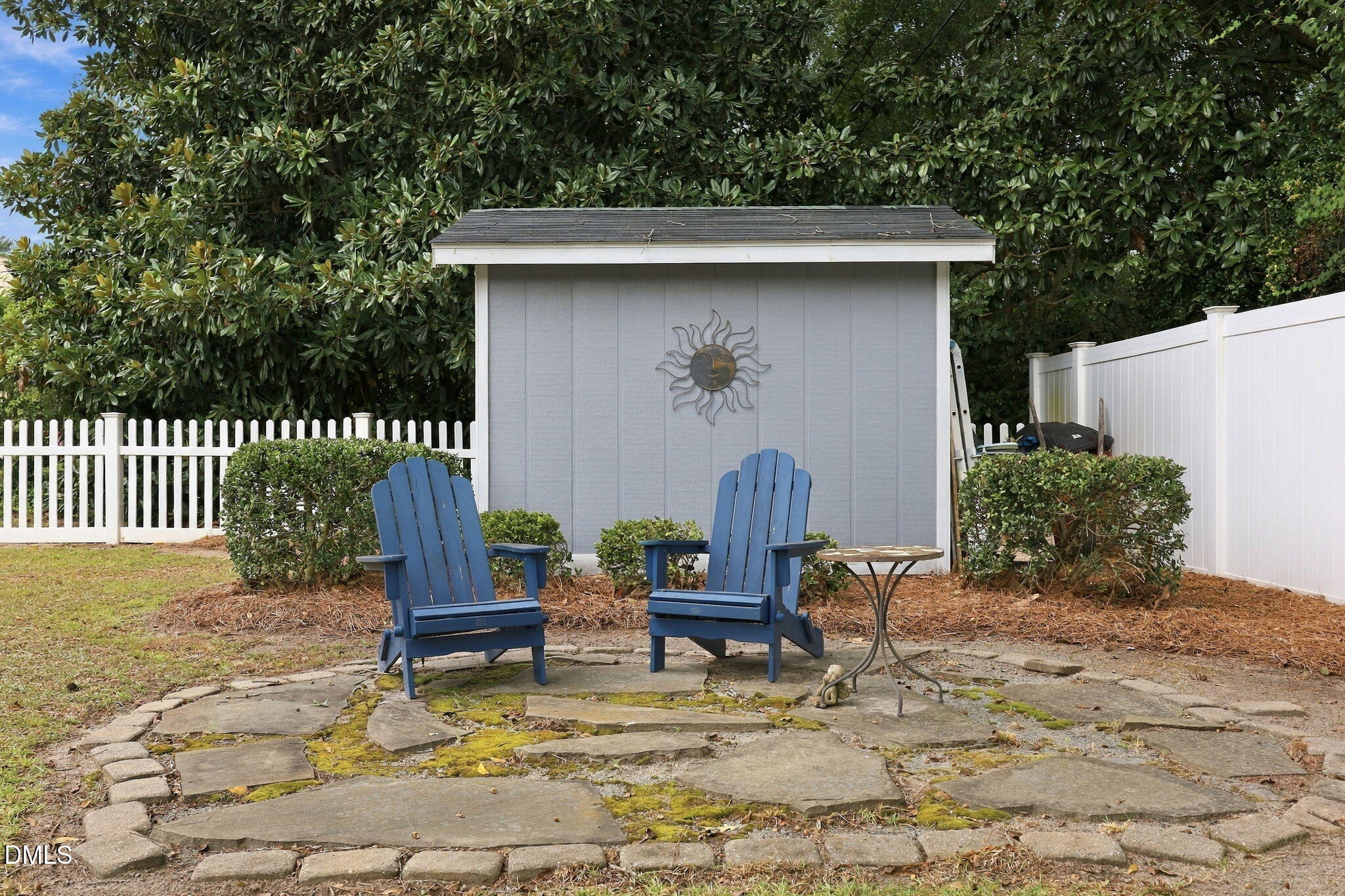 main property photo 43