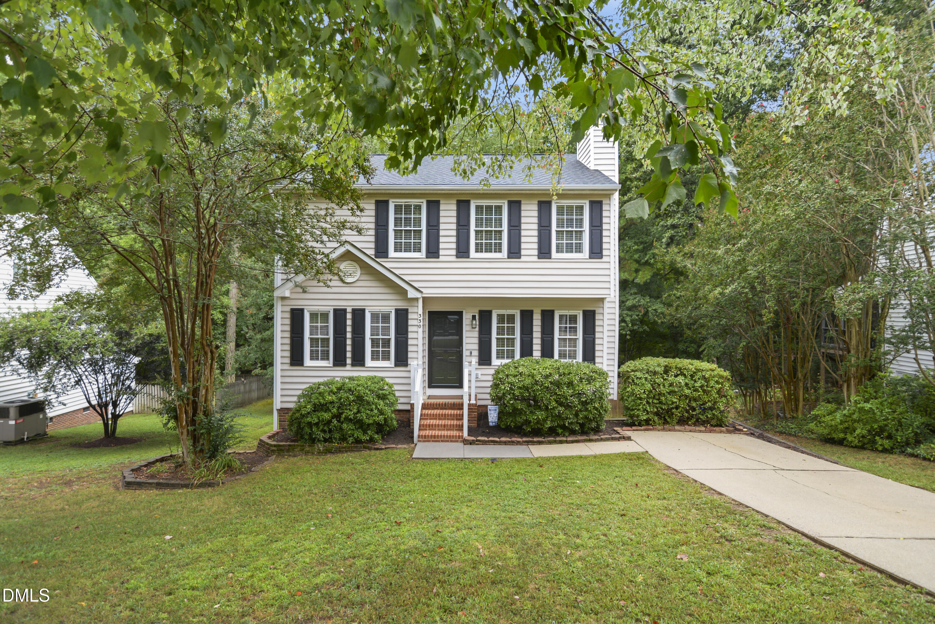 main property photo 1