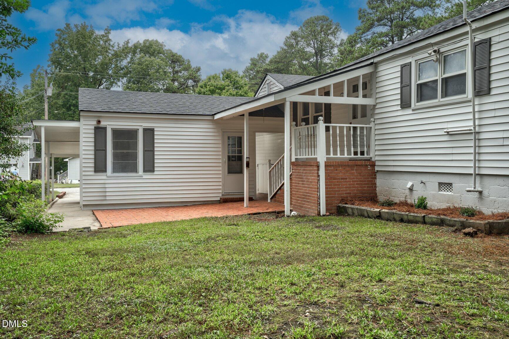 main property photo 19