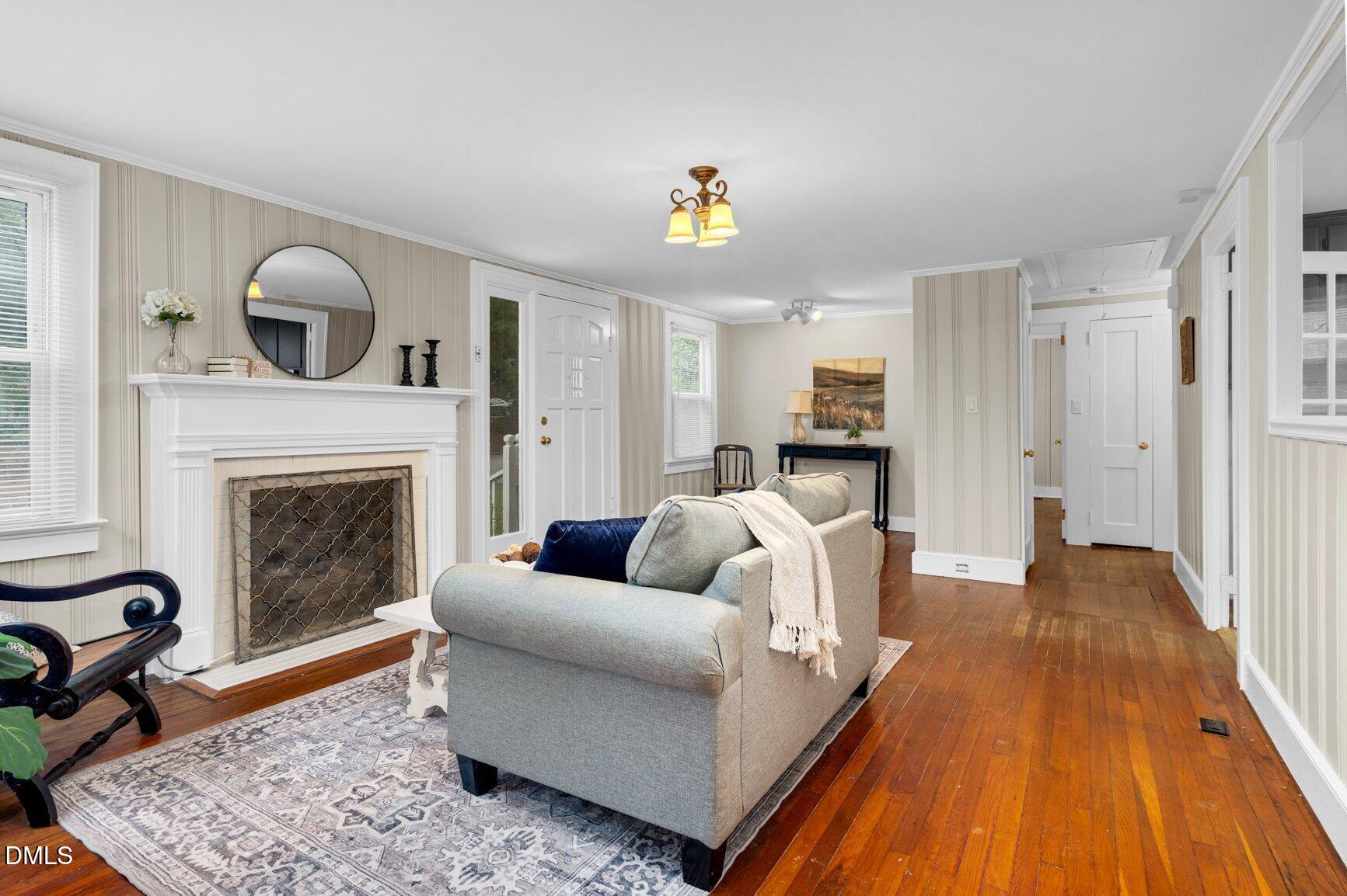 main property photo 5