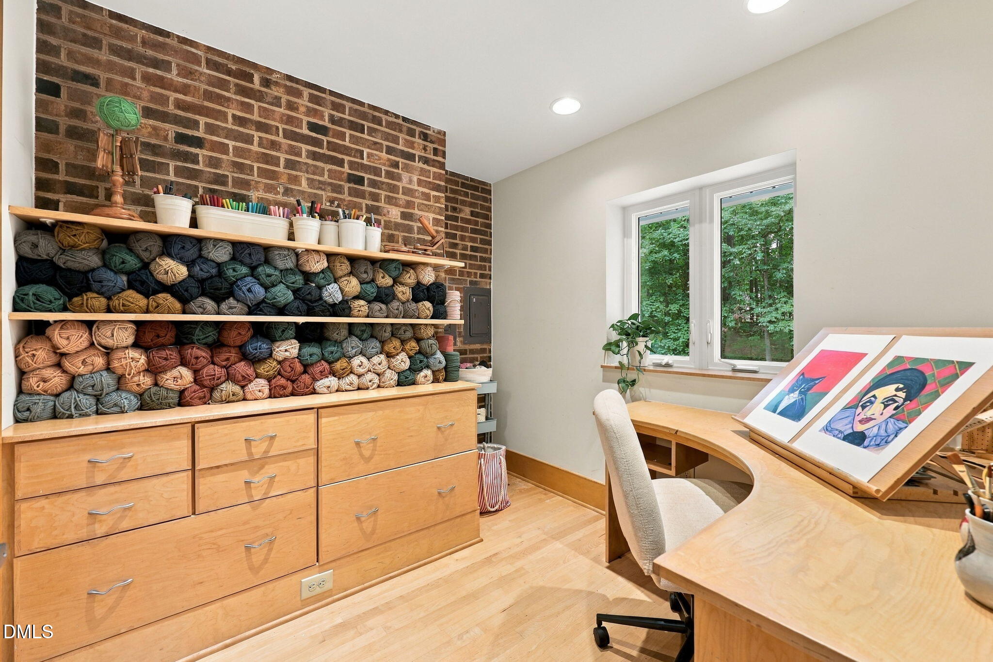 main property photo 13