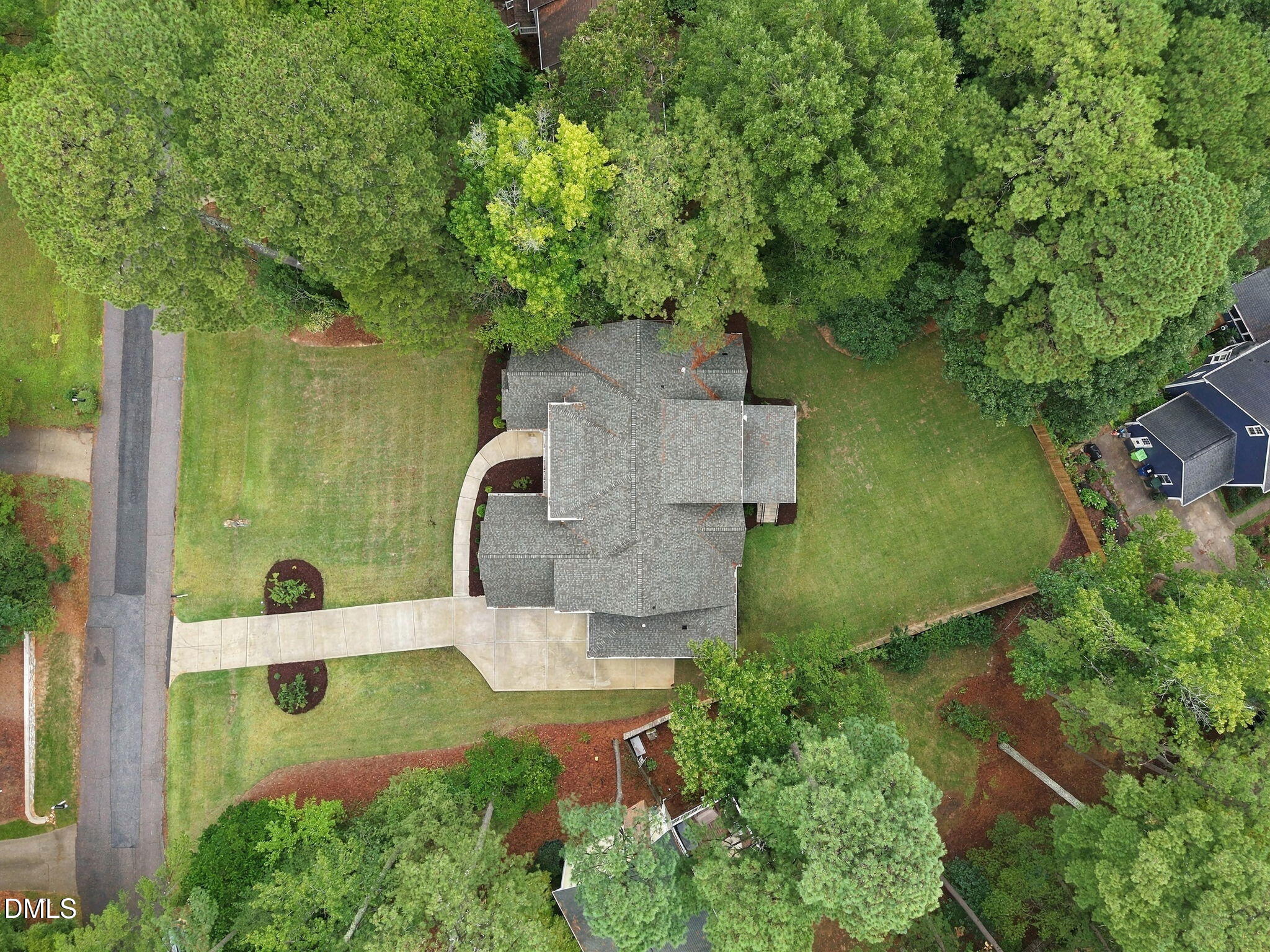 main property photo 48