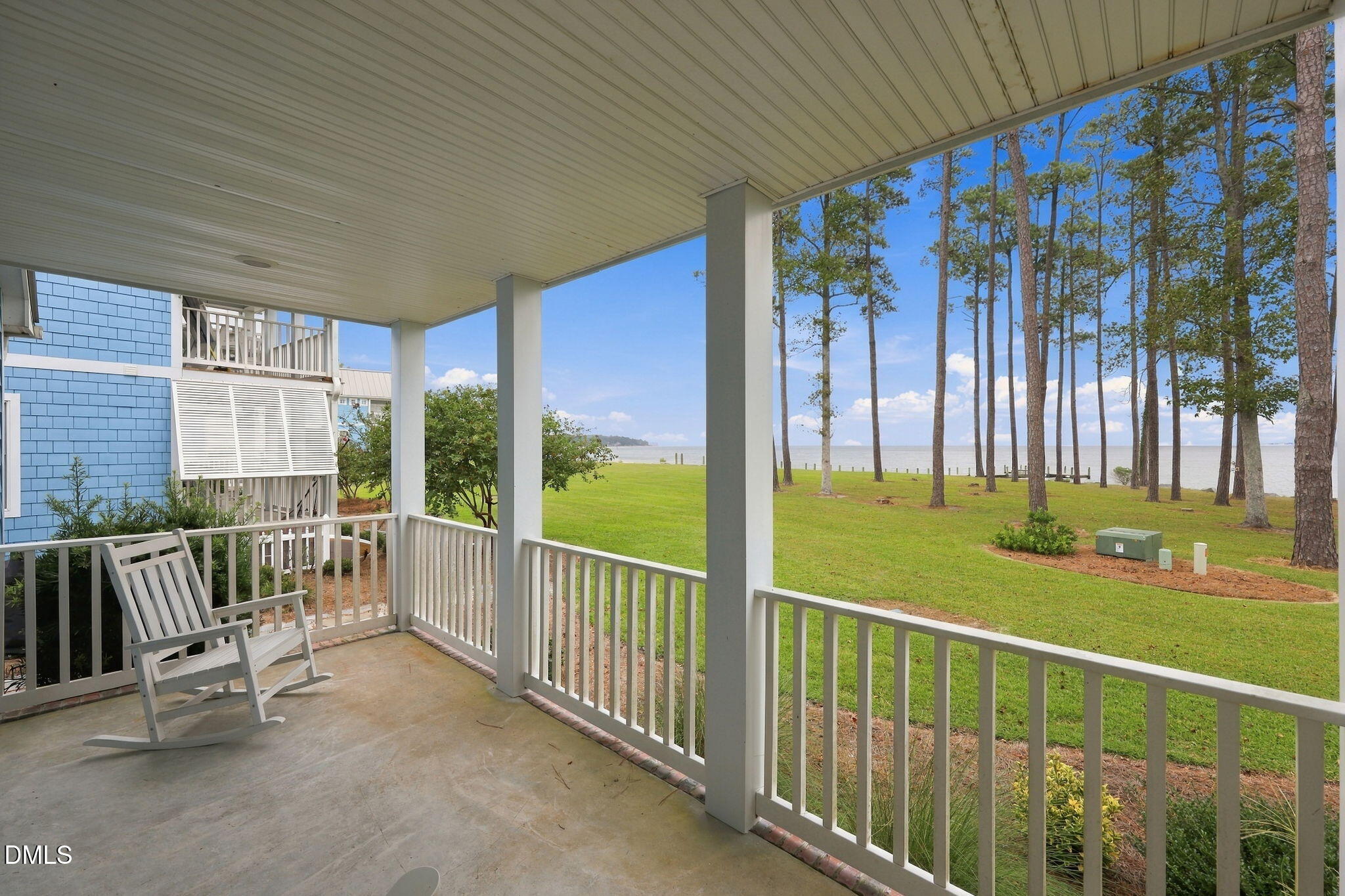 main property photo 34