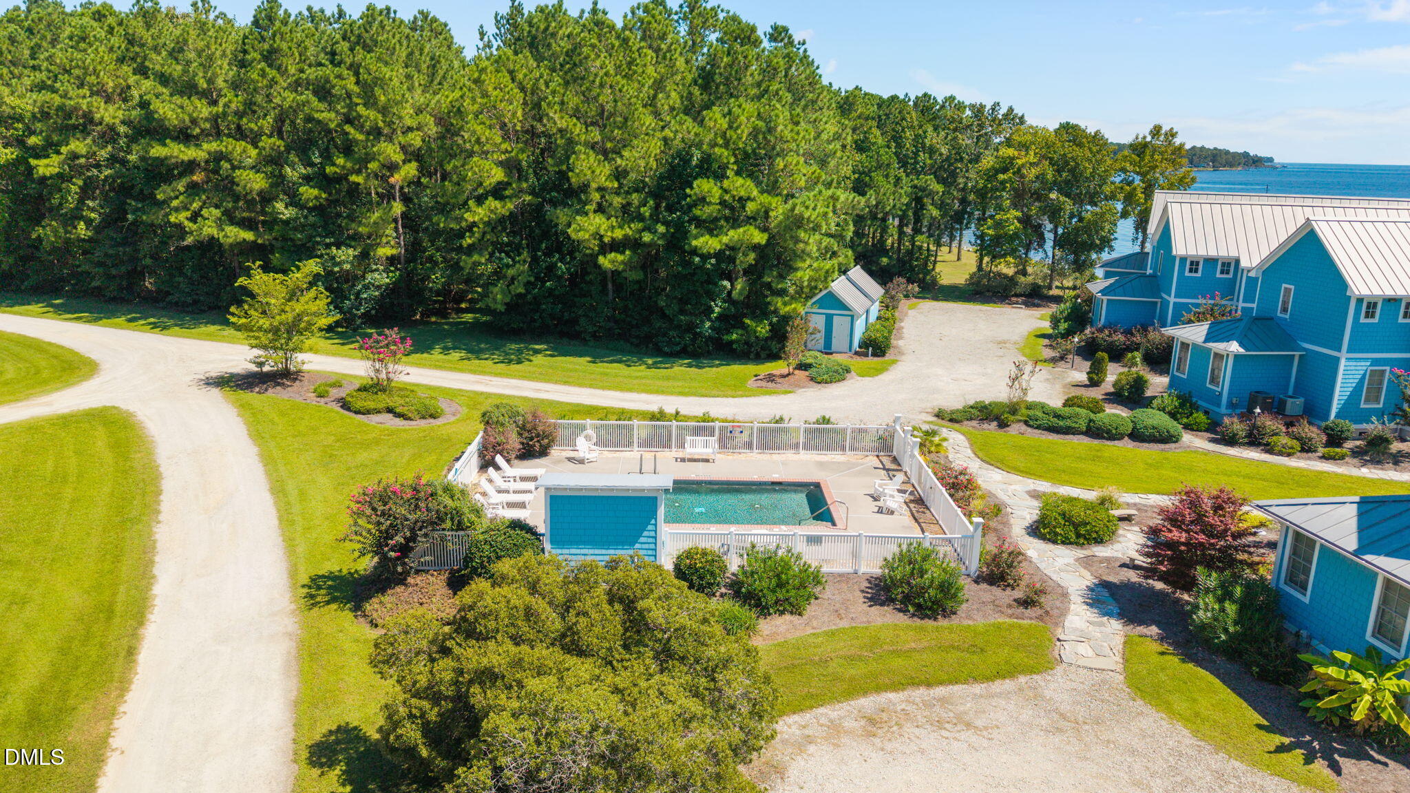 main property photo 42