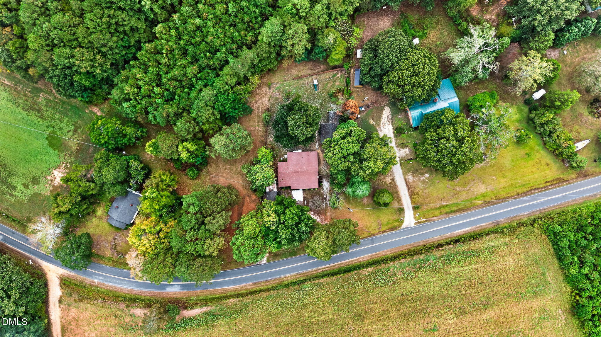 main property photo 48