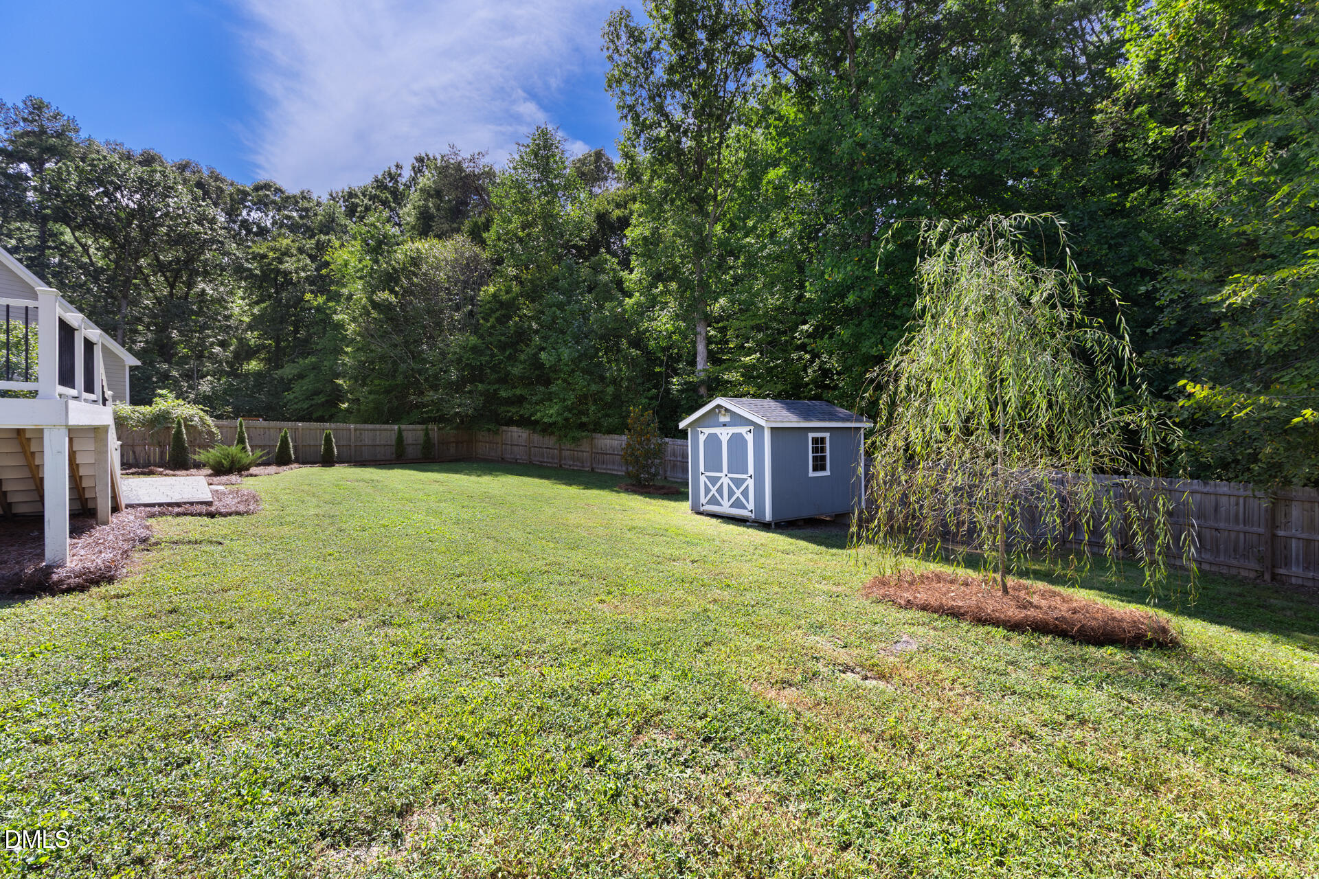 main property photo 33
