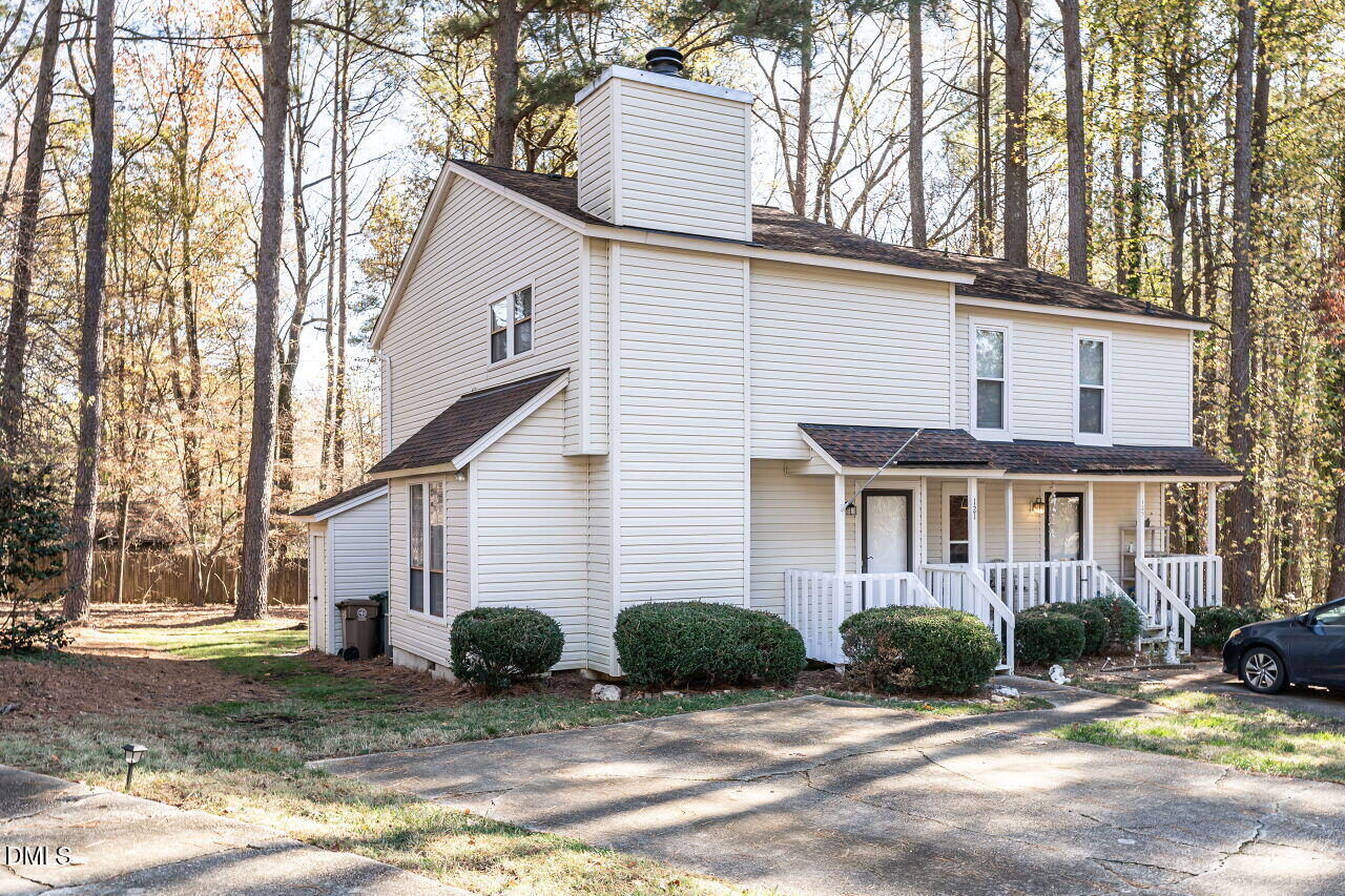 main property photo 18