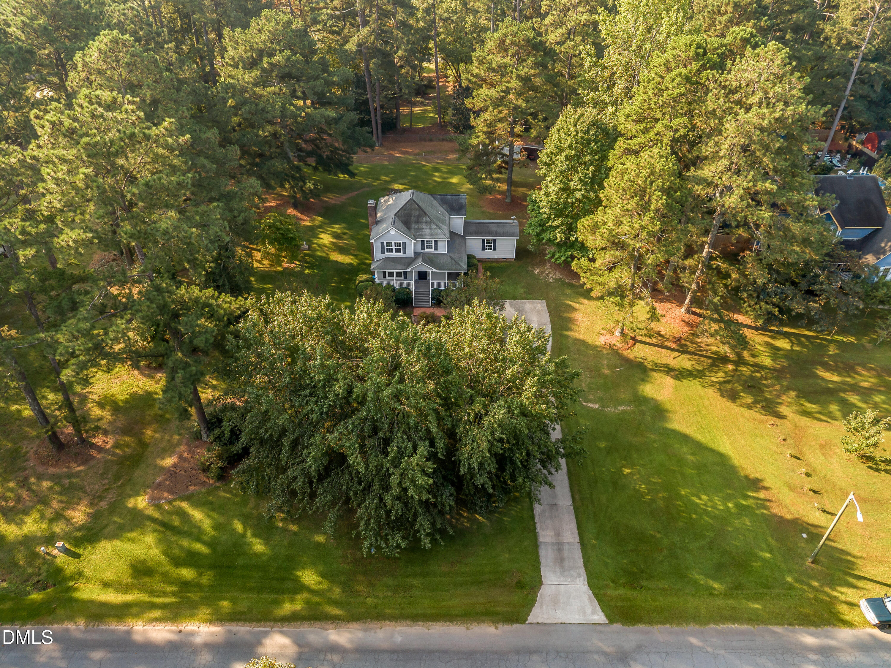 main property photo 36