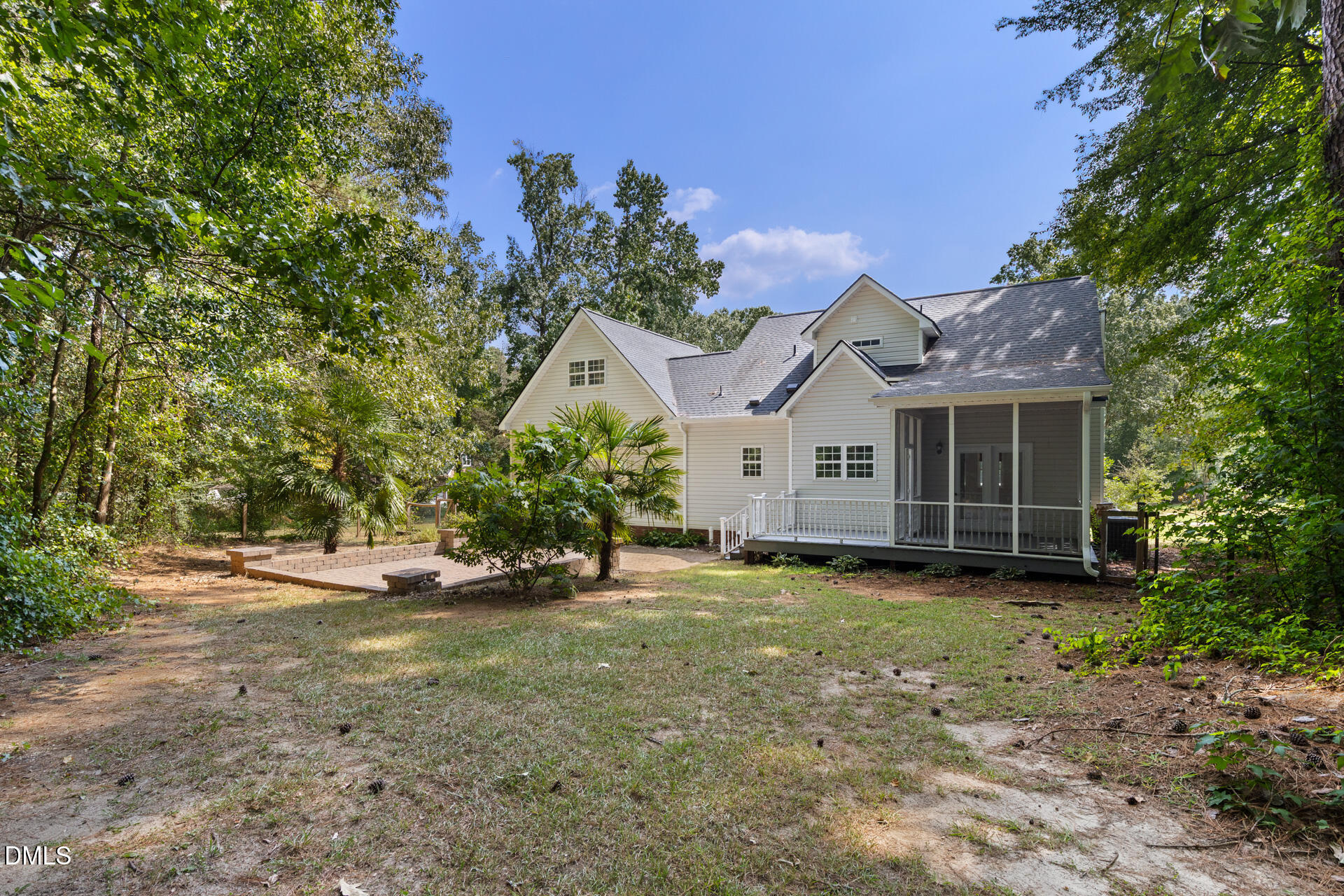 main property photo 42