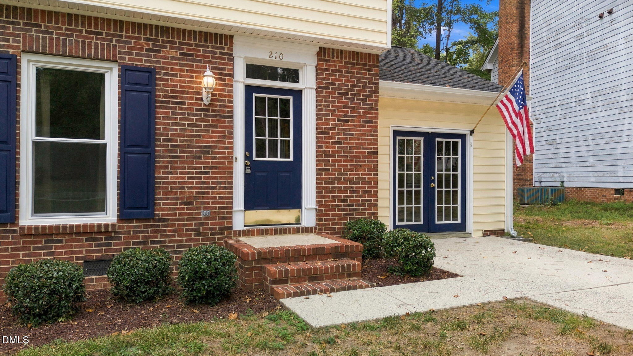 main property photo 1