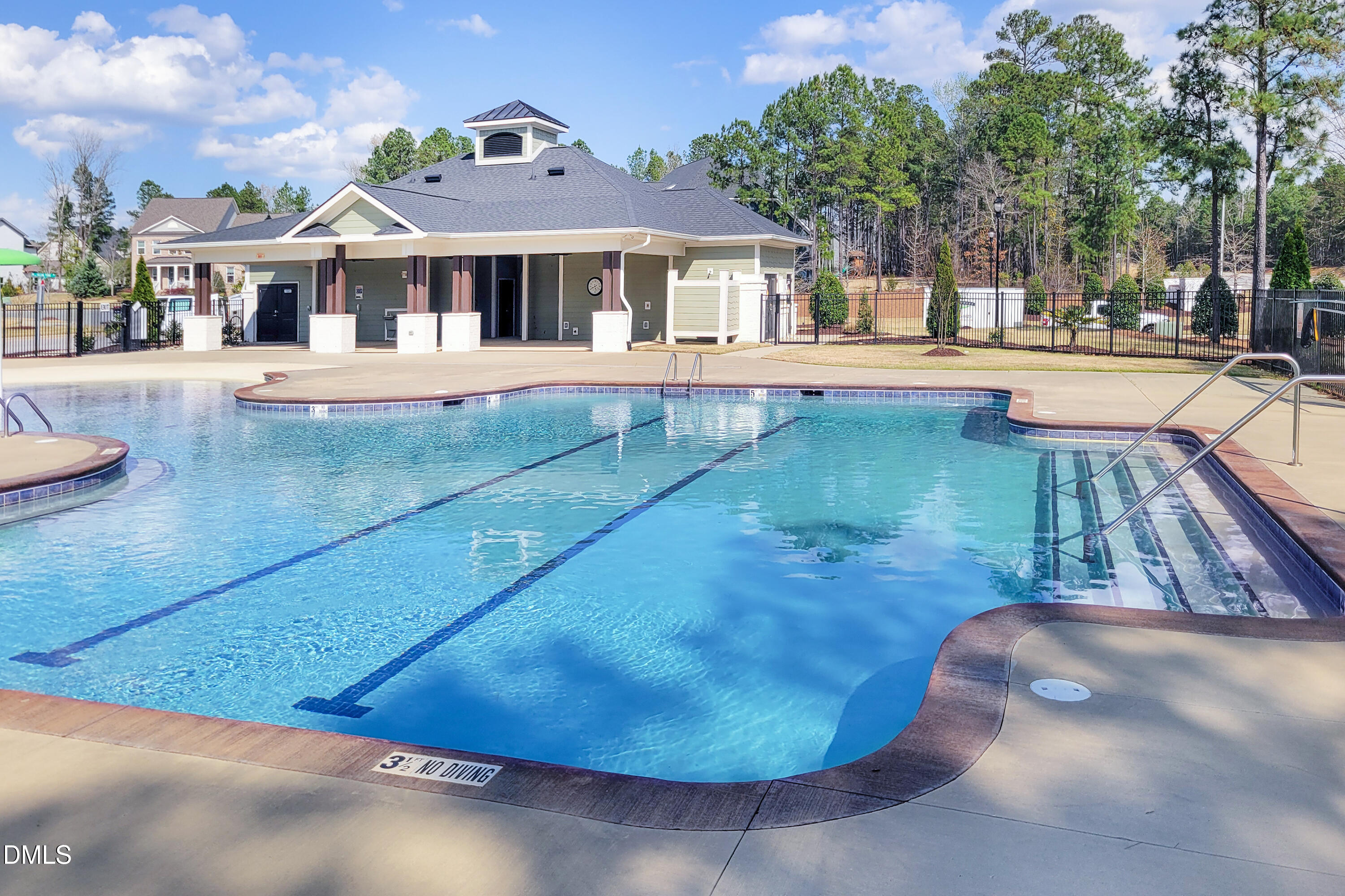 main property photo 57