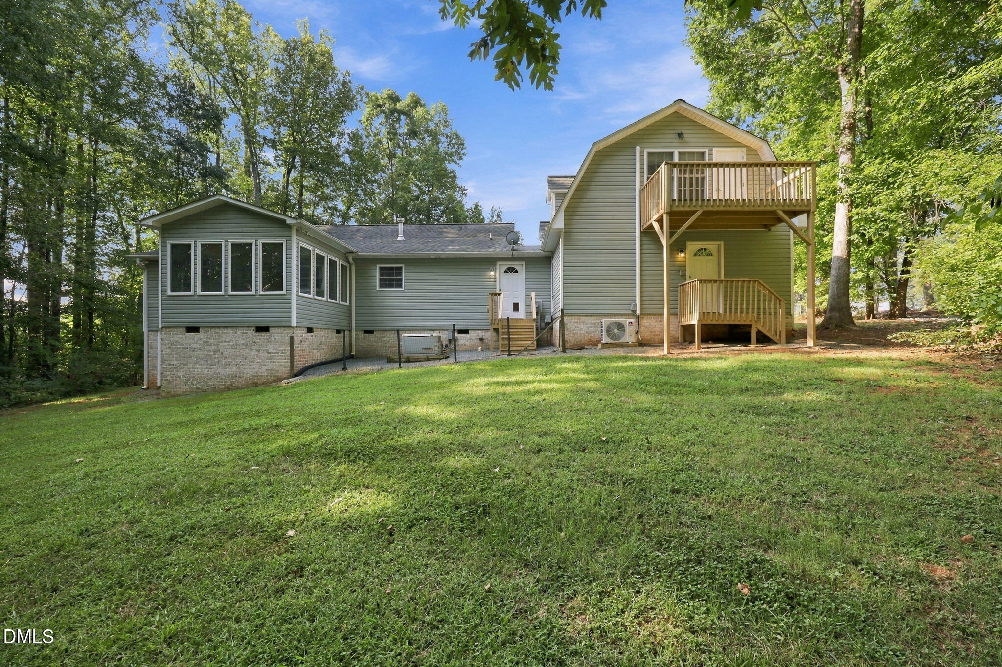 main property photo 42