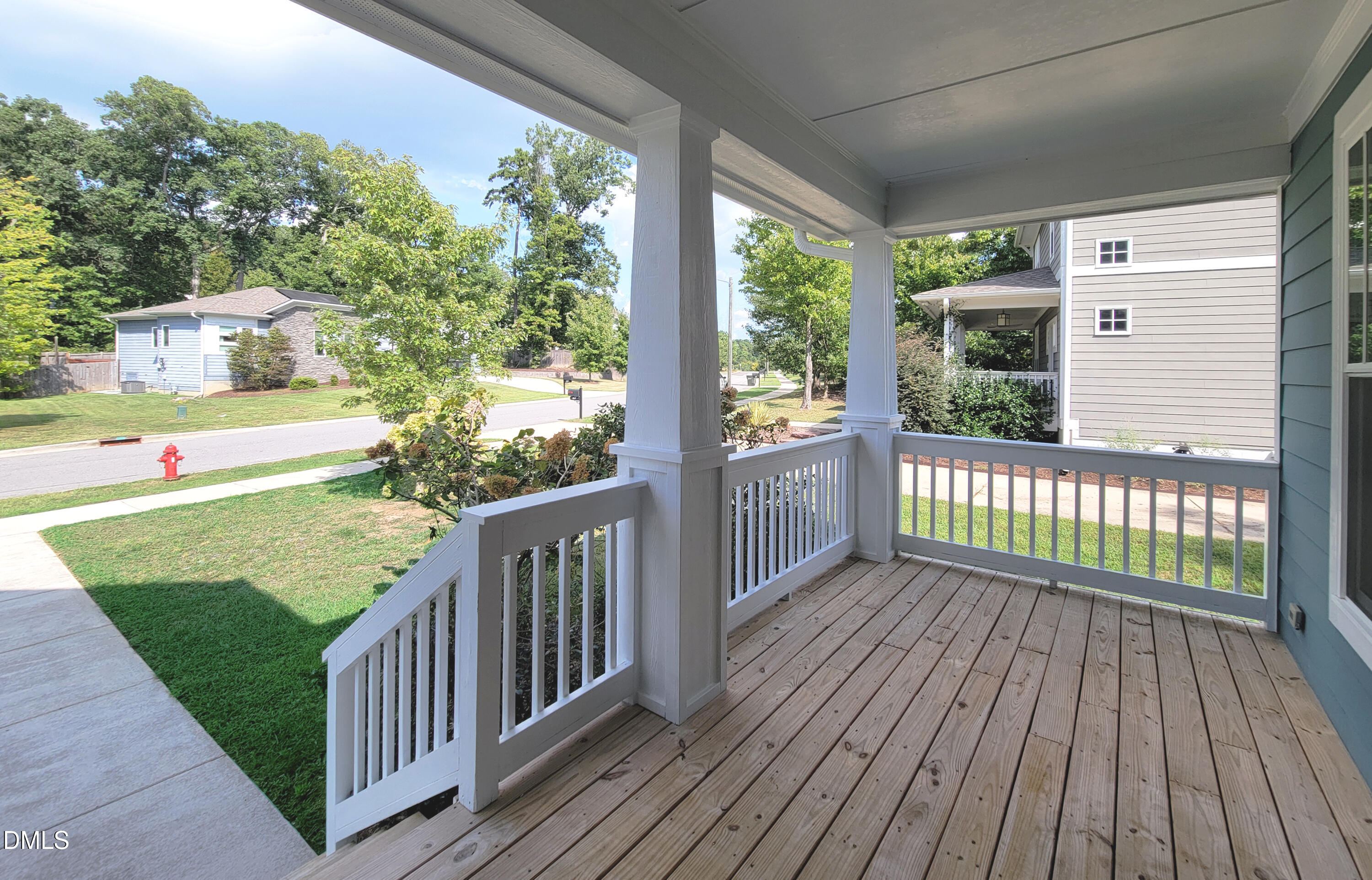 main property photo 31