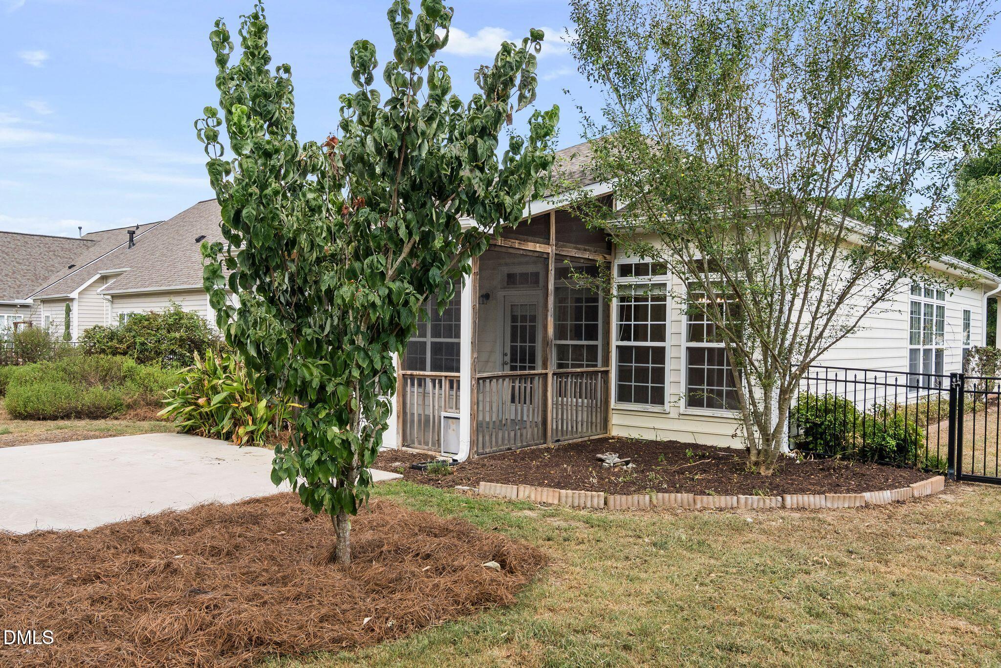 main property photo 43