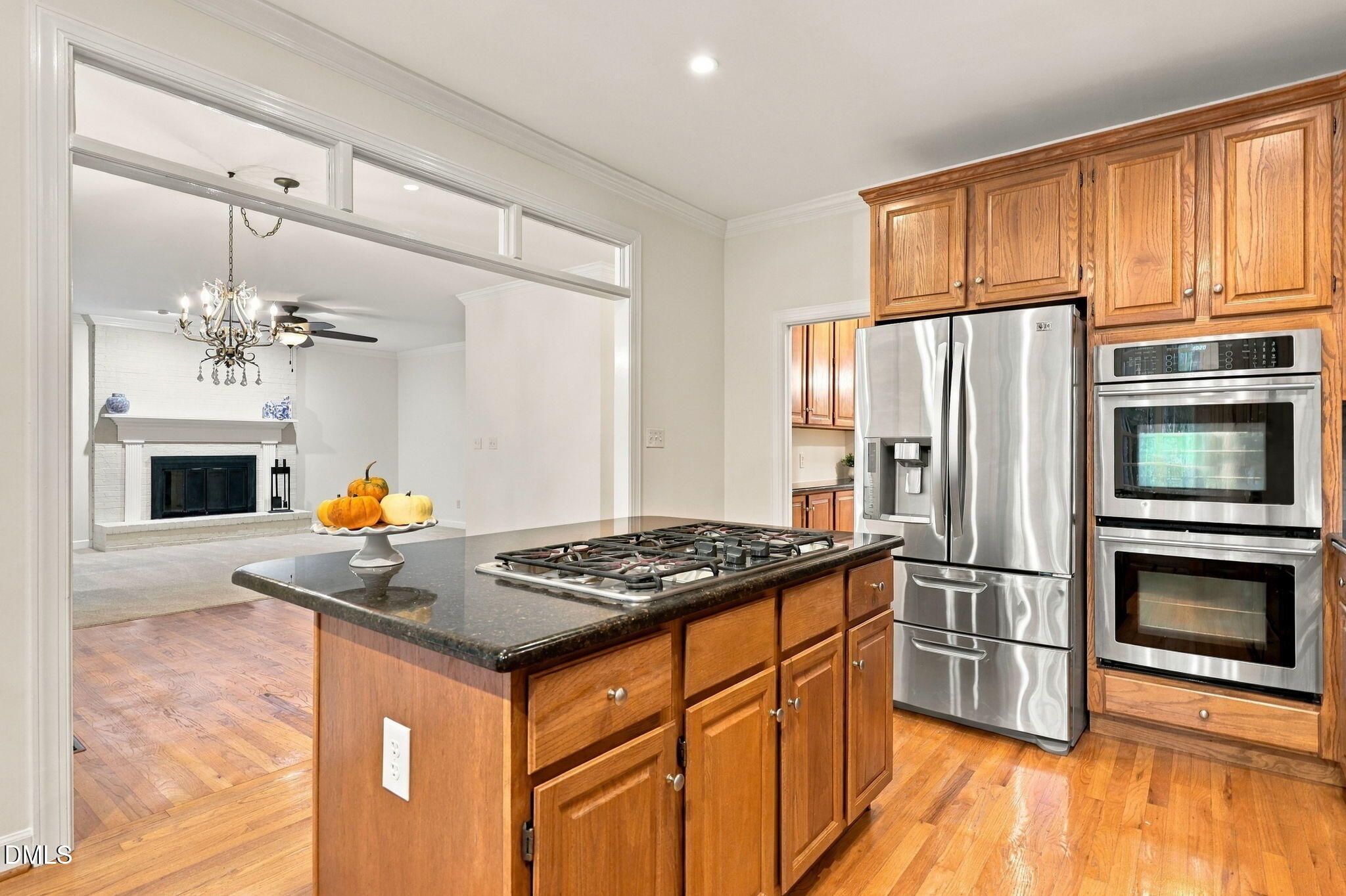 main property photo 17