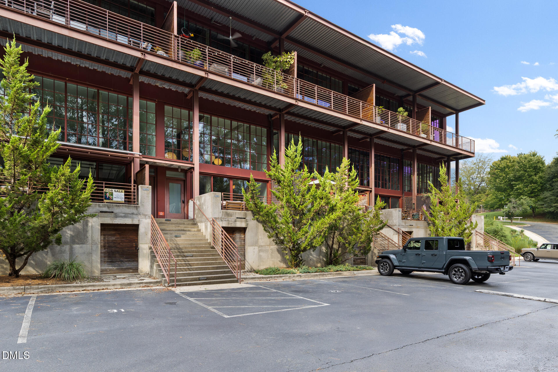 main property photo 46