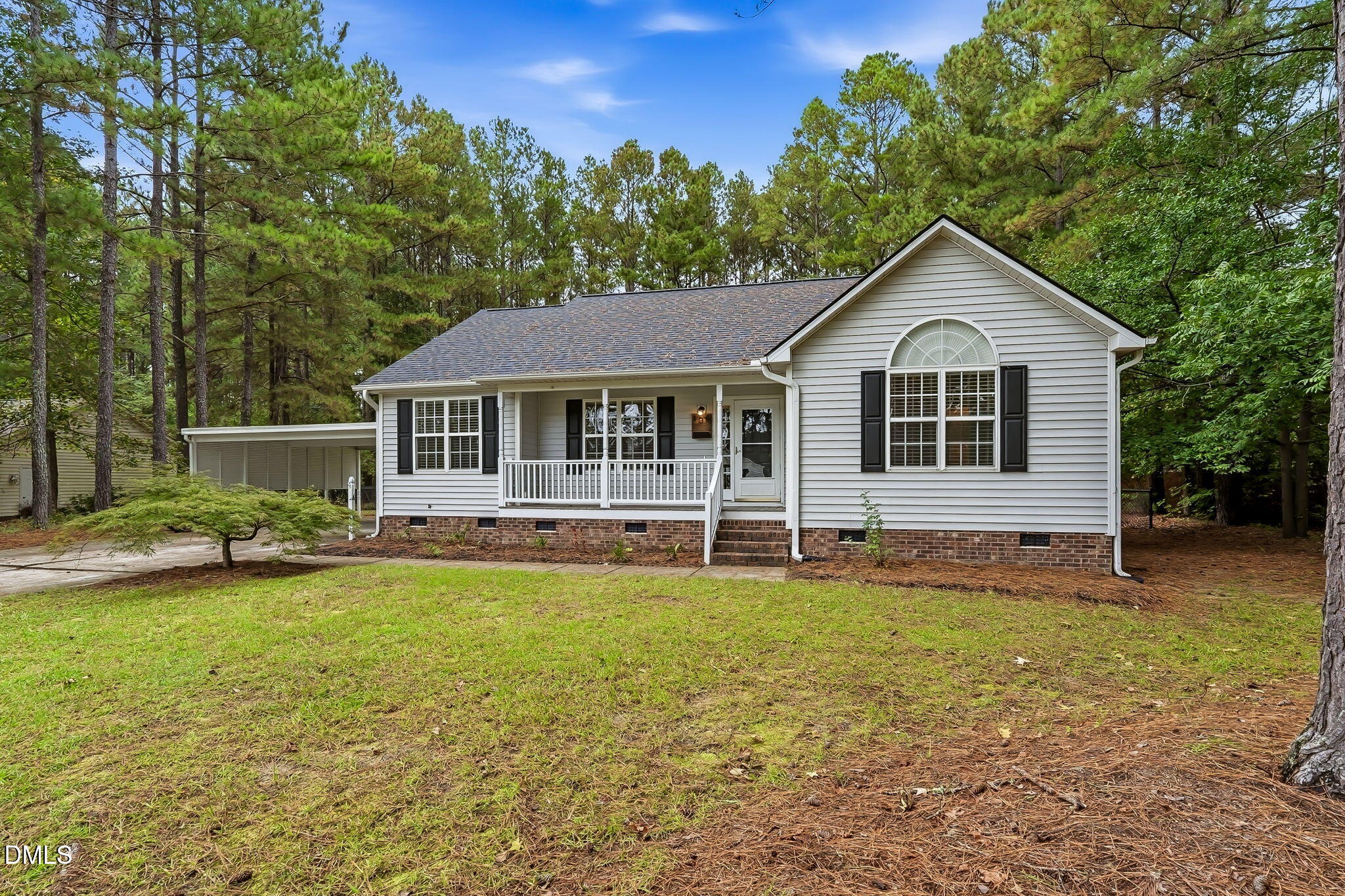 main property photo 28