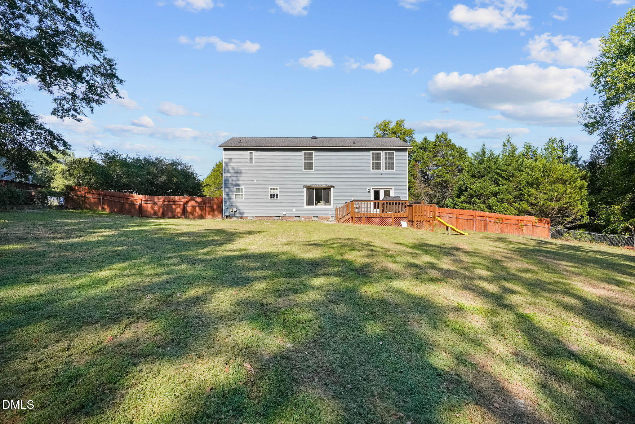 main property photo 42